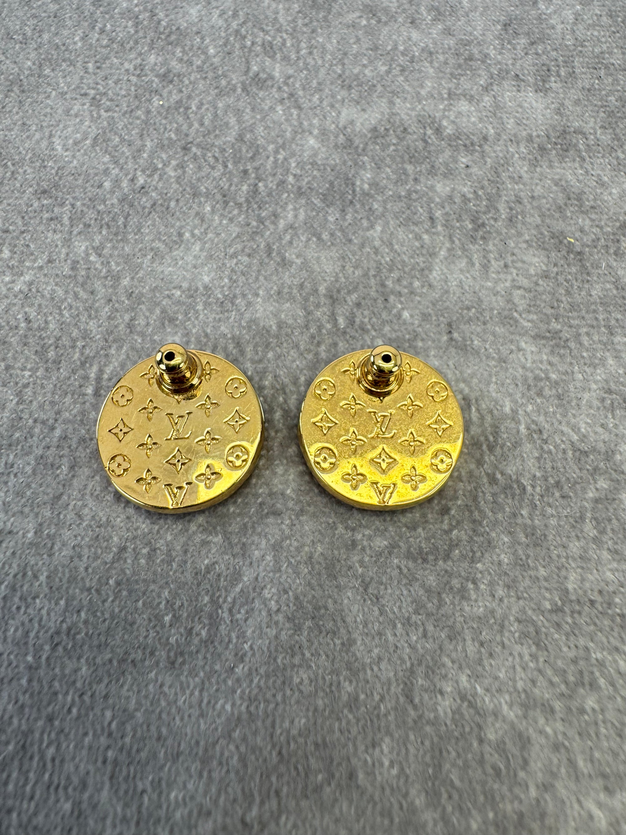 Louis Vuitton L to V Stud Earrings