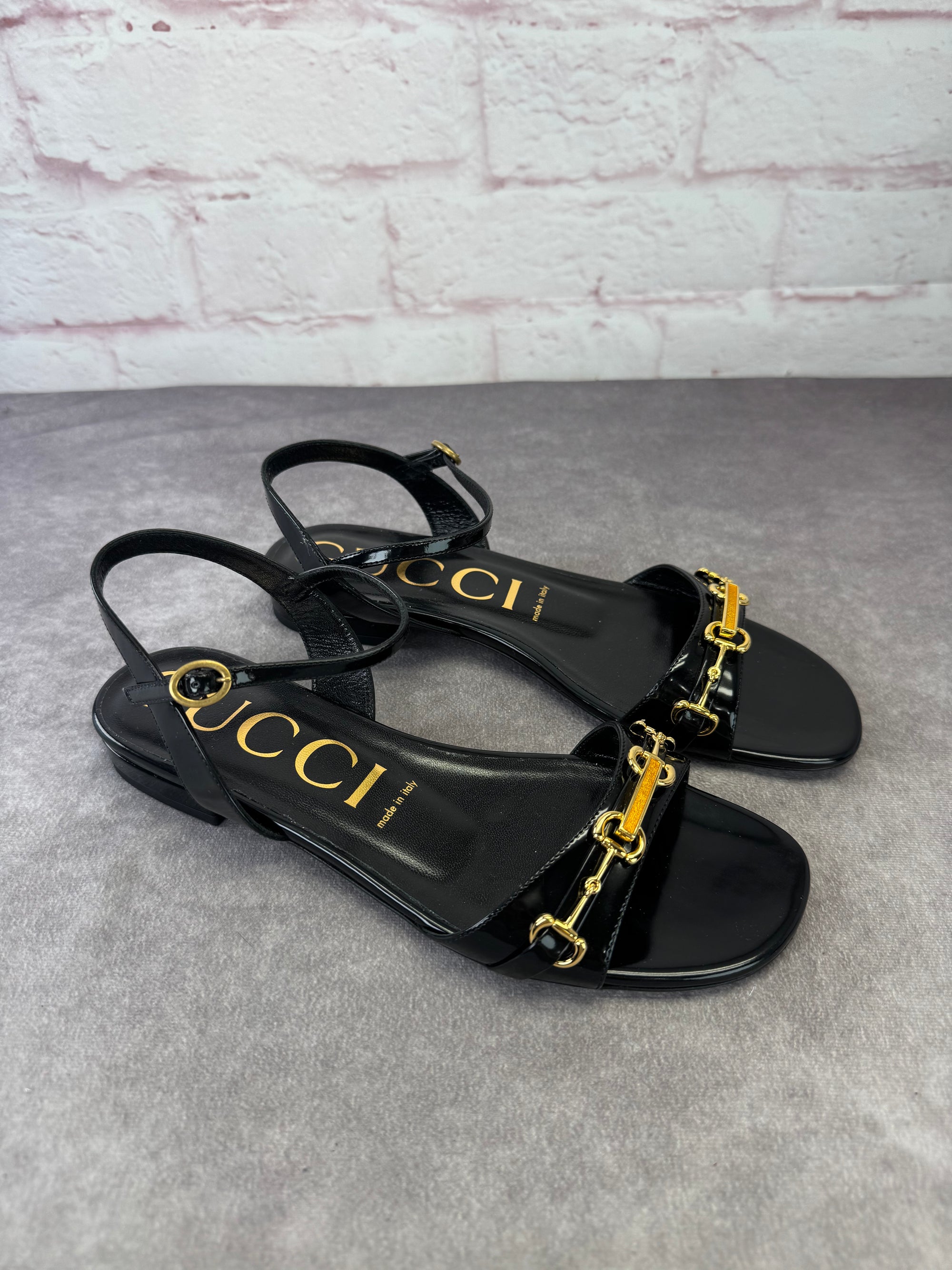Gucci Horsebit Patent Leather Strappy Flat Sandals 38.5