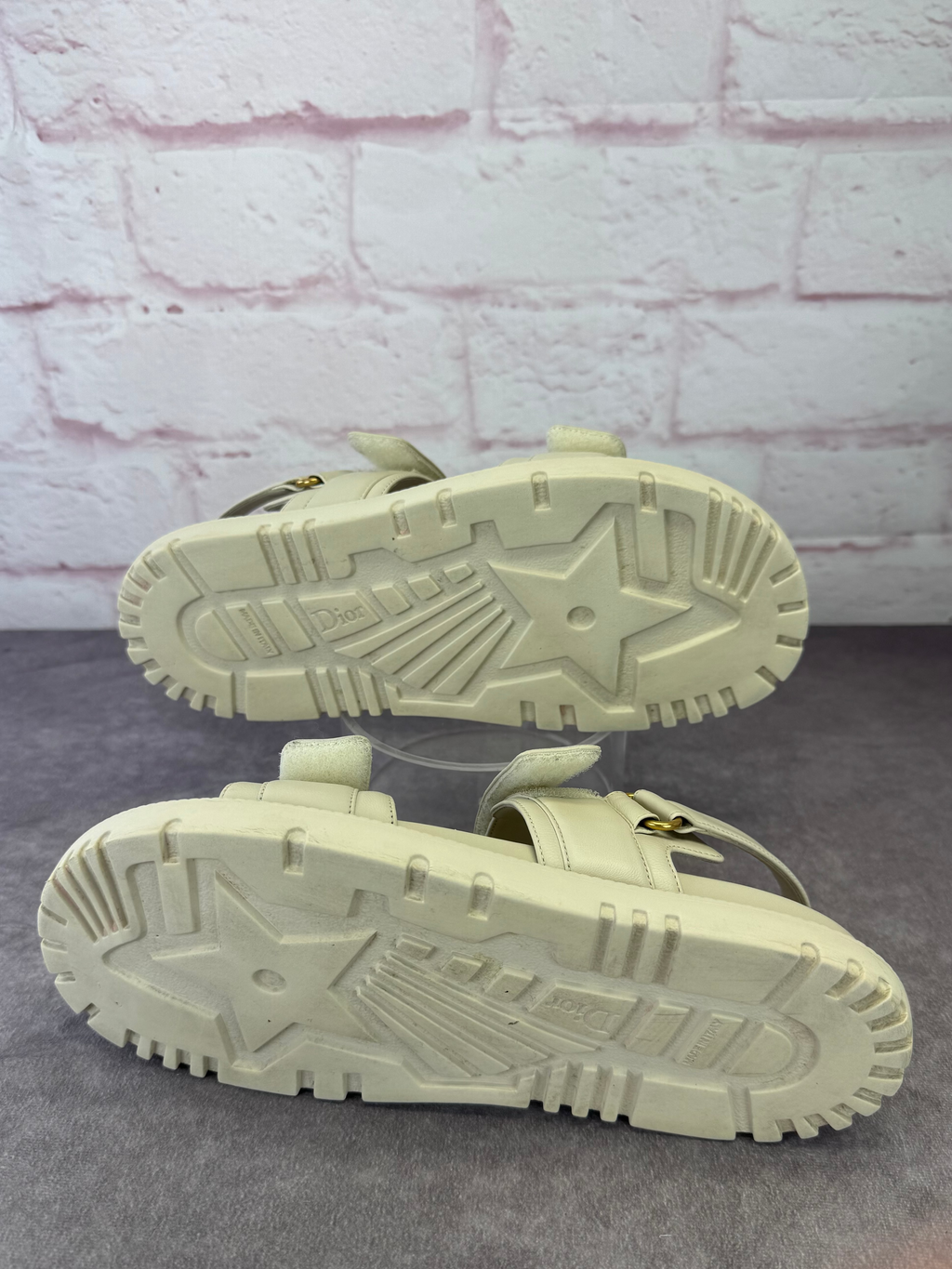 Christian Dior Dioract Off White Sandals 39.5