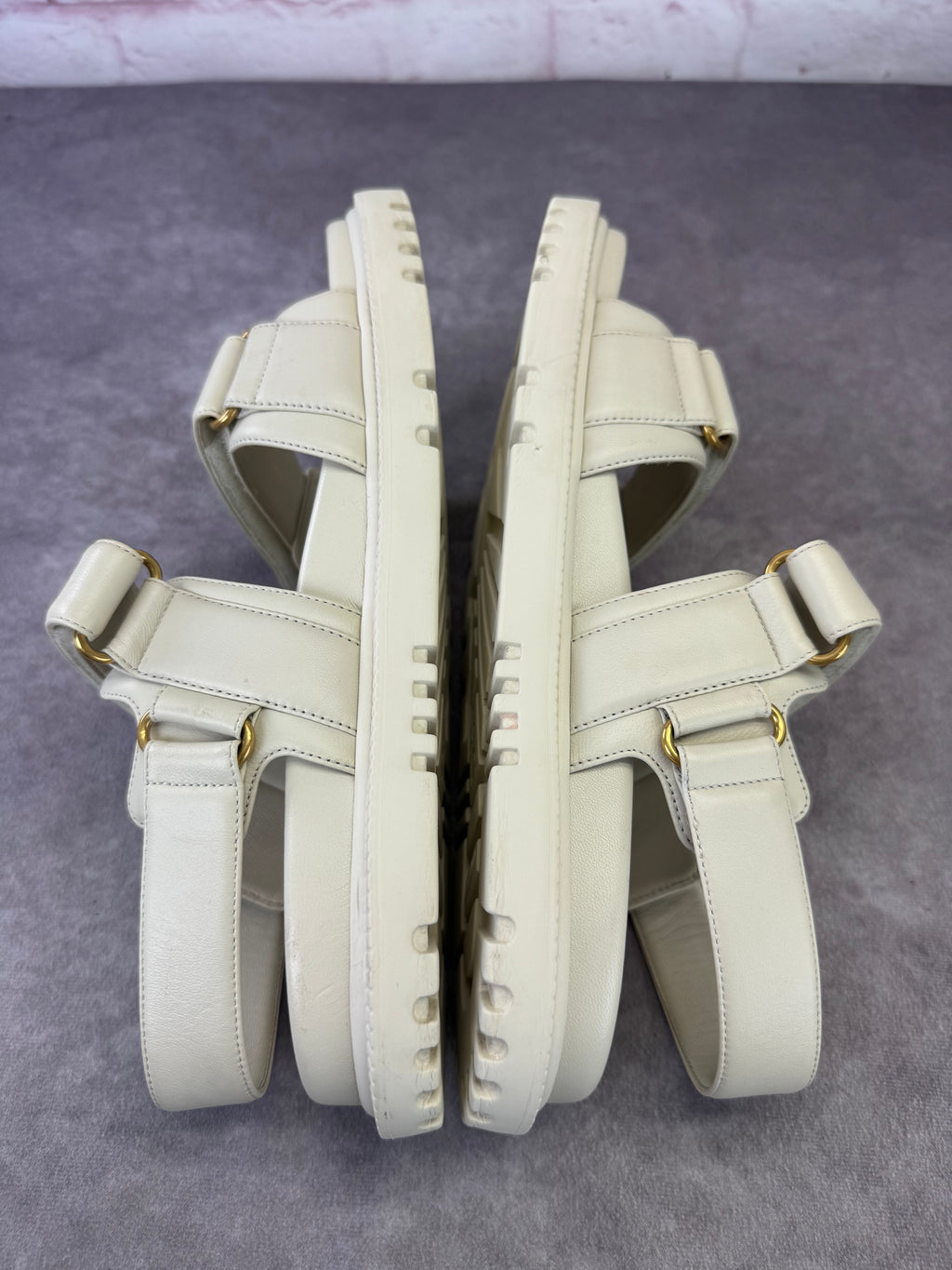 Christian Dior Dioract Off White Sandals 39.5
