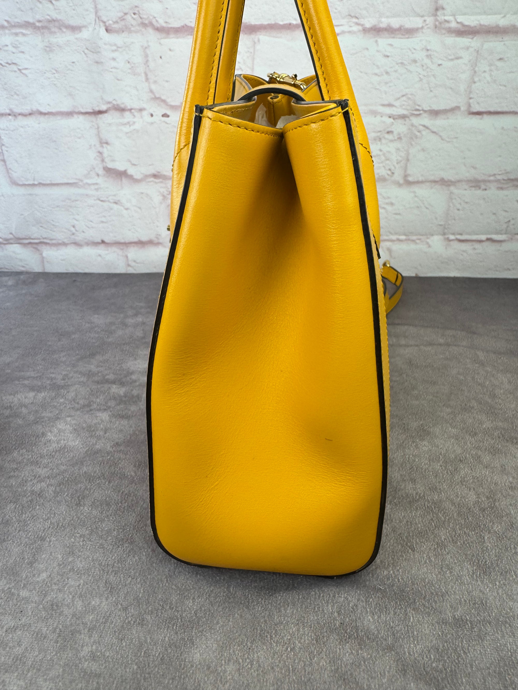 Gucci Medium Jackie 1961 Yellow Piston Lock Tote Bag