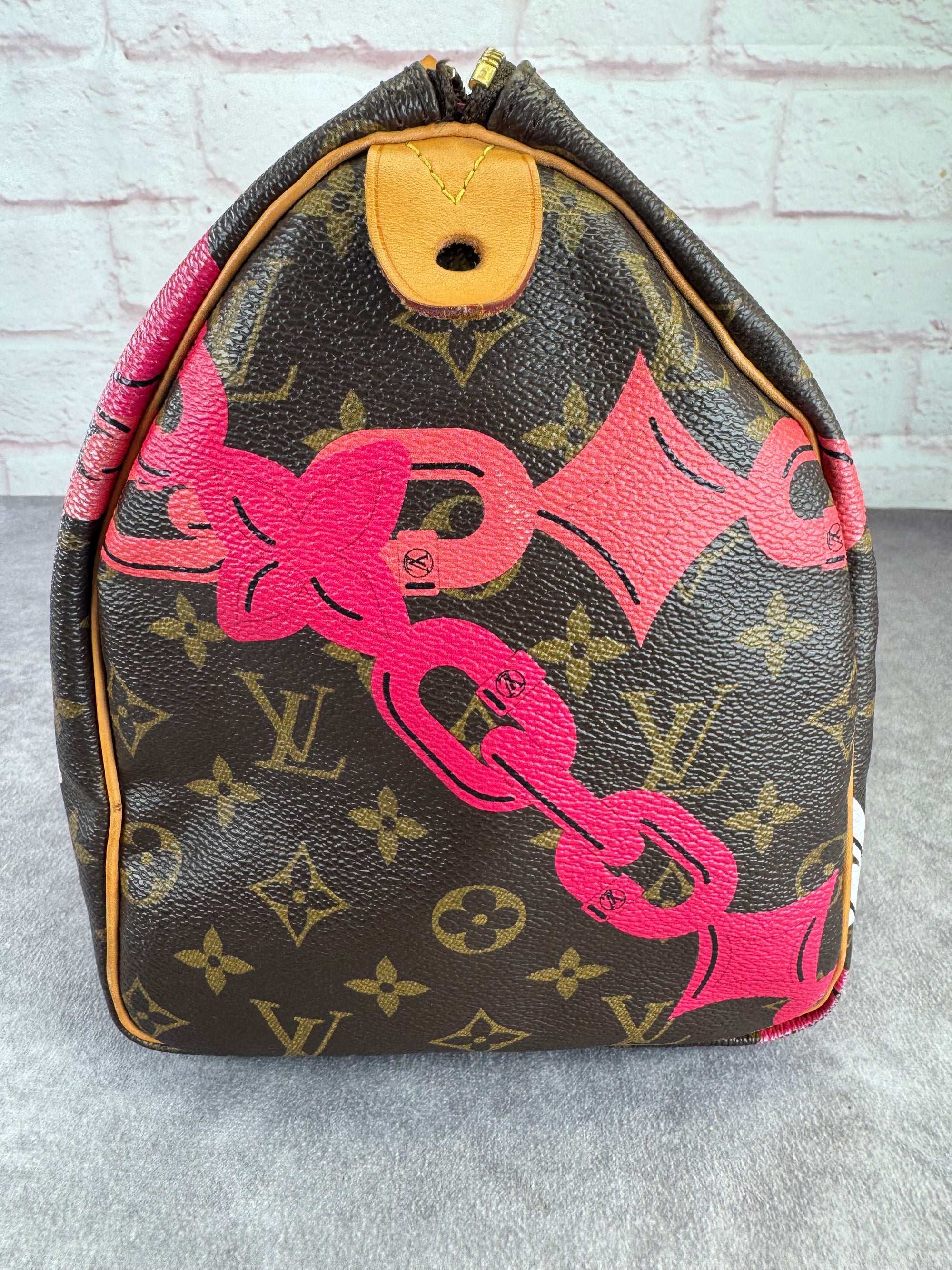 Louis Vuitton Limited Edition Bay Rose Chains Speedy 30 Handbag