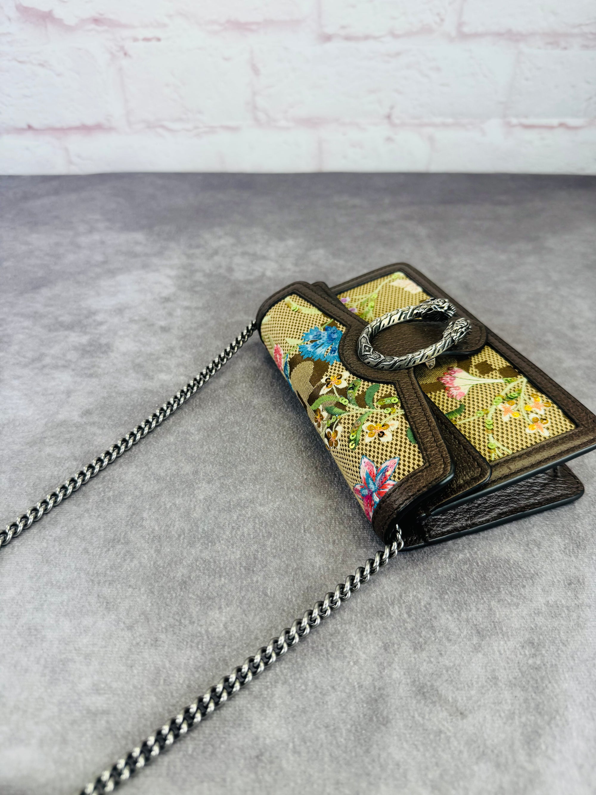 Gucci Jumbo GG Floral Embroidered Dionysus Super Mini Bag