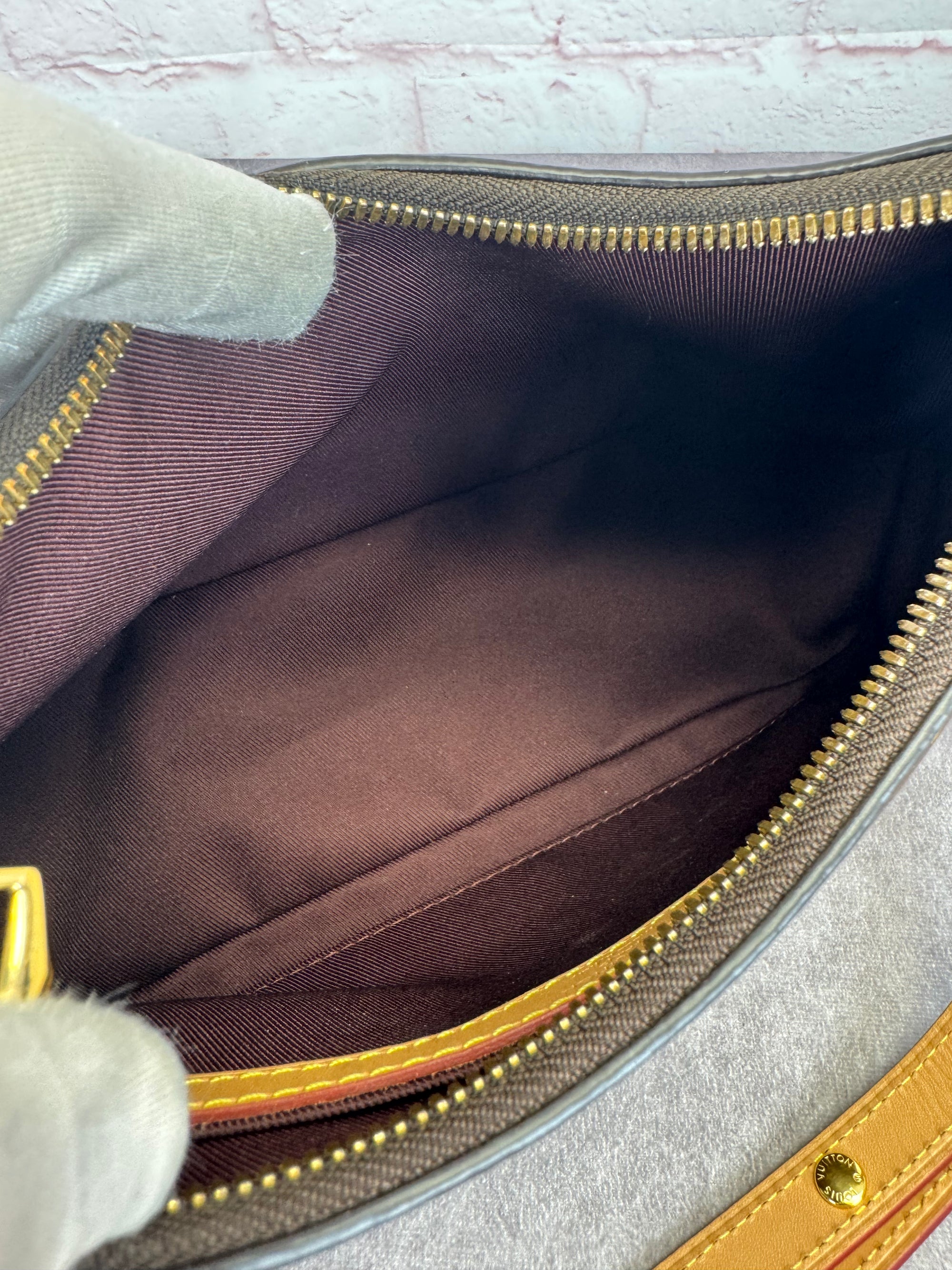 Louis Vuitton Monogram Boulogne NM Handbag