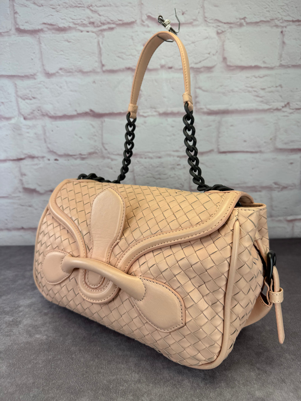Bottega Veneta Monalisa Intrecciato Nappa Rialto Shoulder Bag