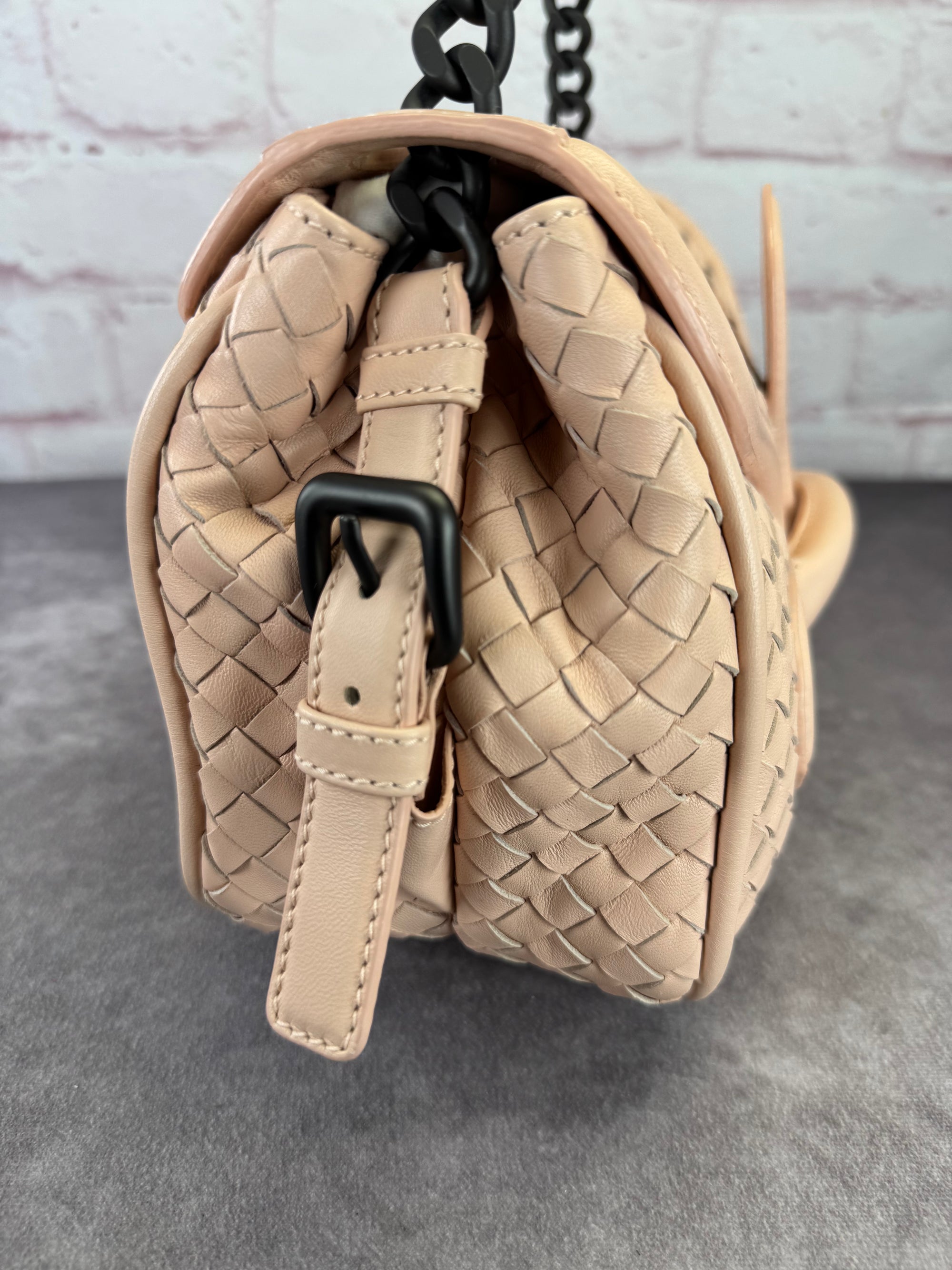 Bottega Veneta Monalisa Intrecciato Nappa Rialto Shoulder Bag