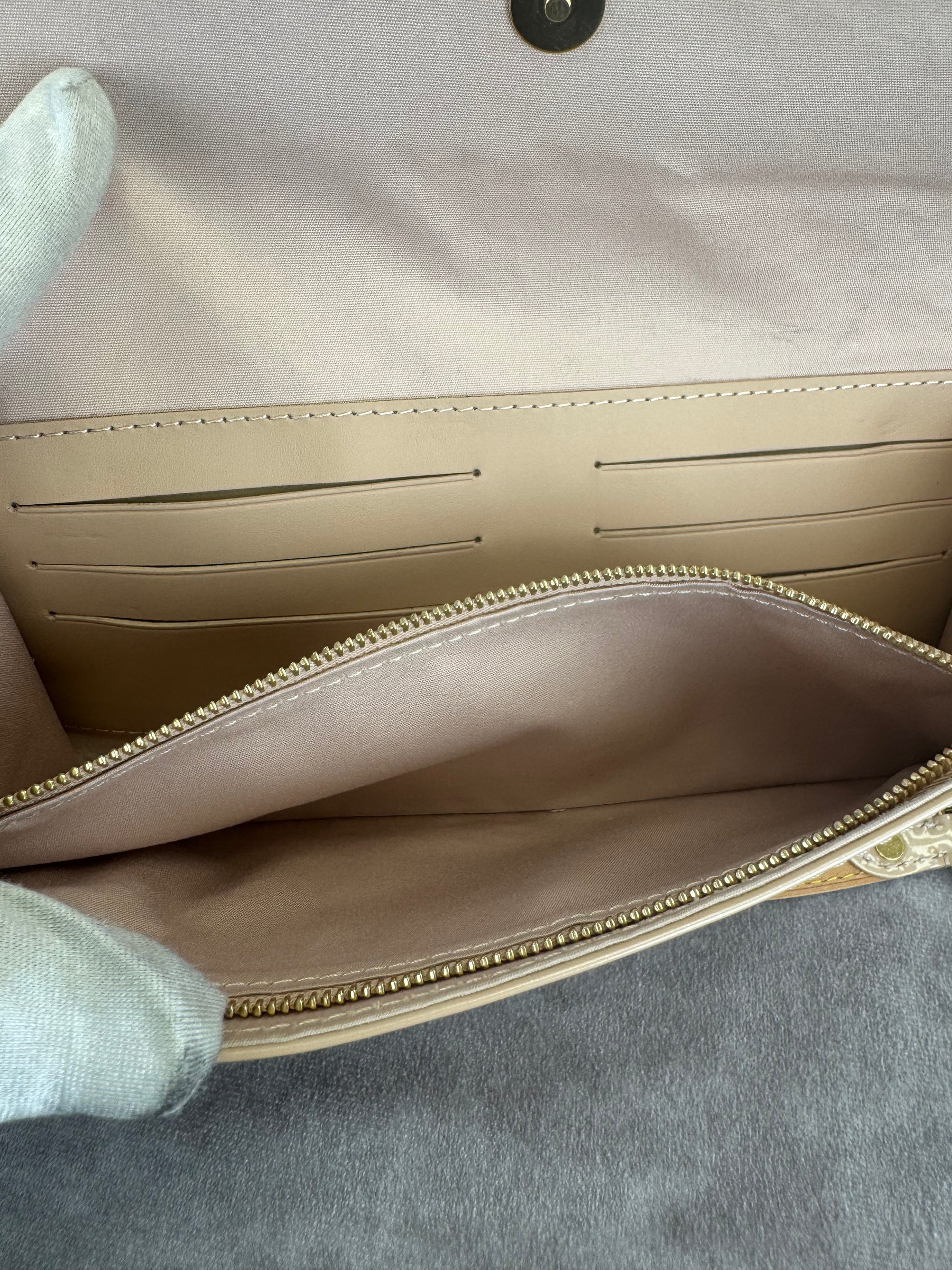 Louis Vuitton Vernis Sunset Boulevard Clutch