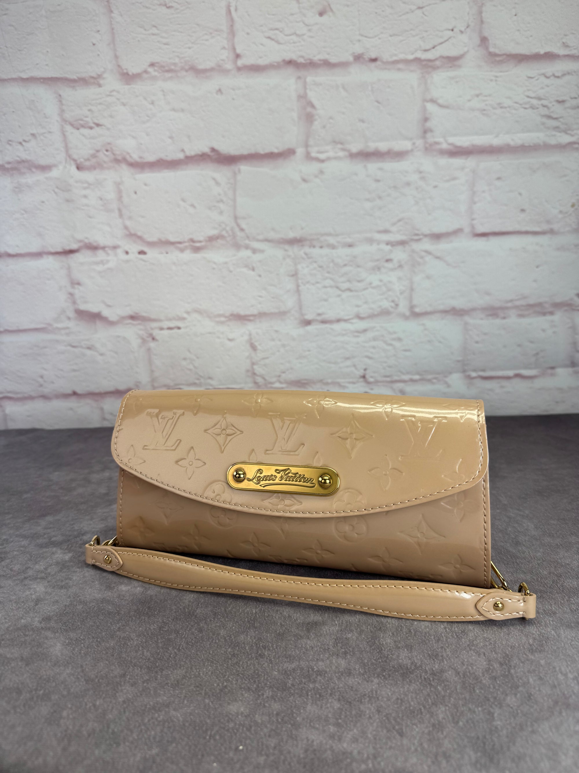 Louis Vuitton Vernis Sunset Boulevard Clutch