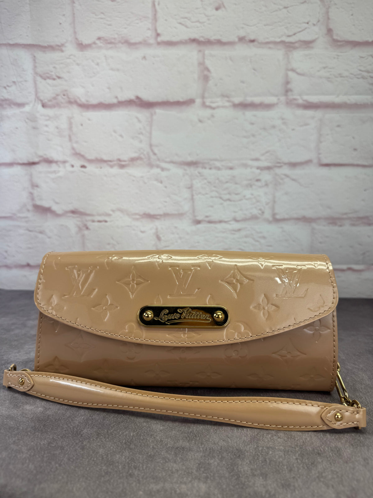 Louis Vuitton Vernis Sunset Boulevard Clutch