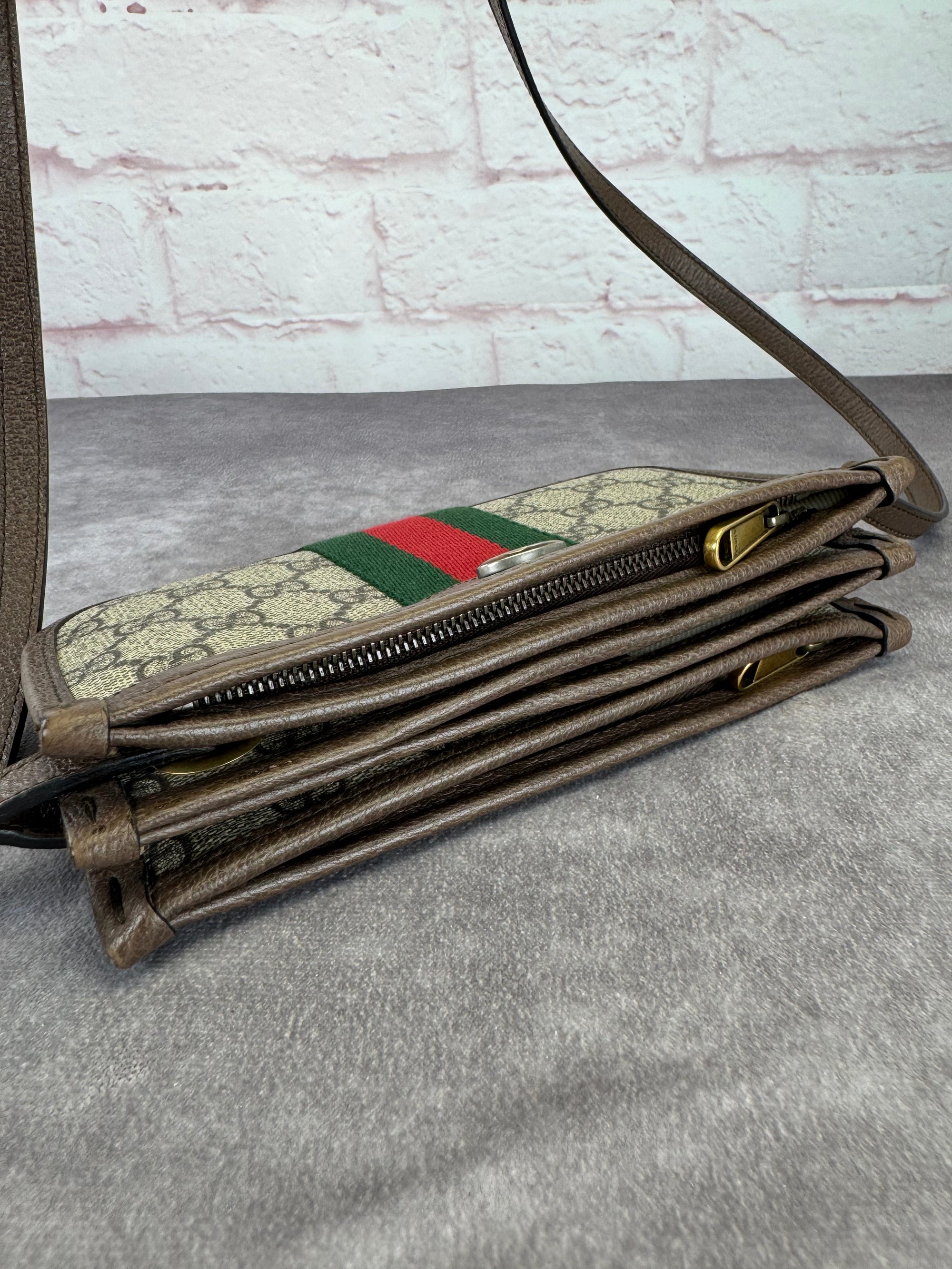 Gucci GG Supreme Monogram Web Ophidia Crossbody