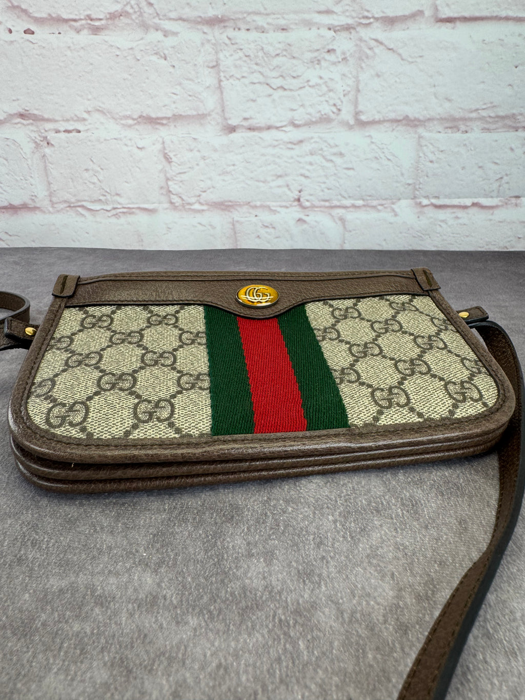 Gucci GG Supreme Monogram Web Ophidia Crossbody