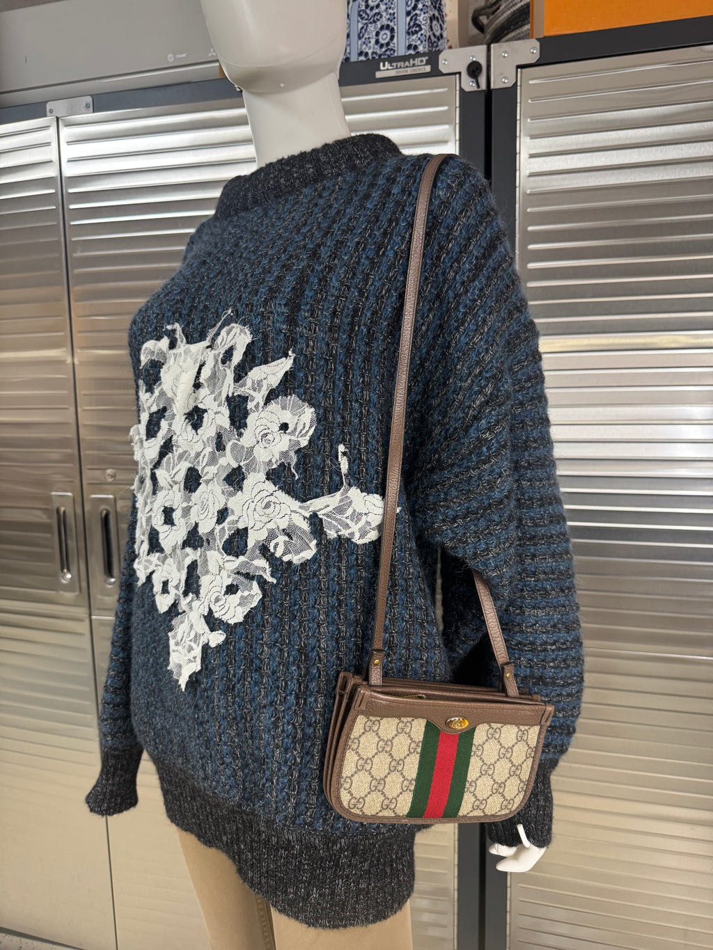 Gucci GG Supreme Monogram Web Ophidia Crossbody