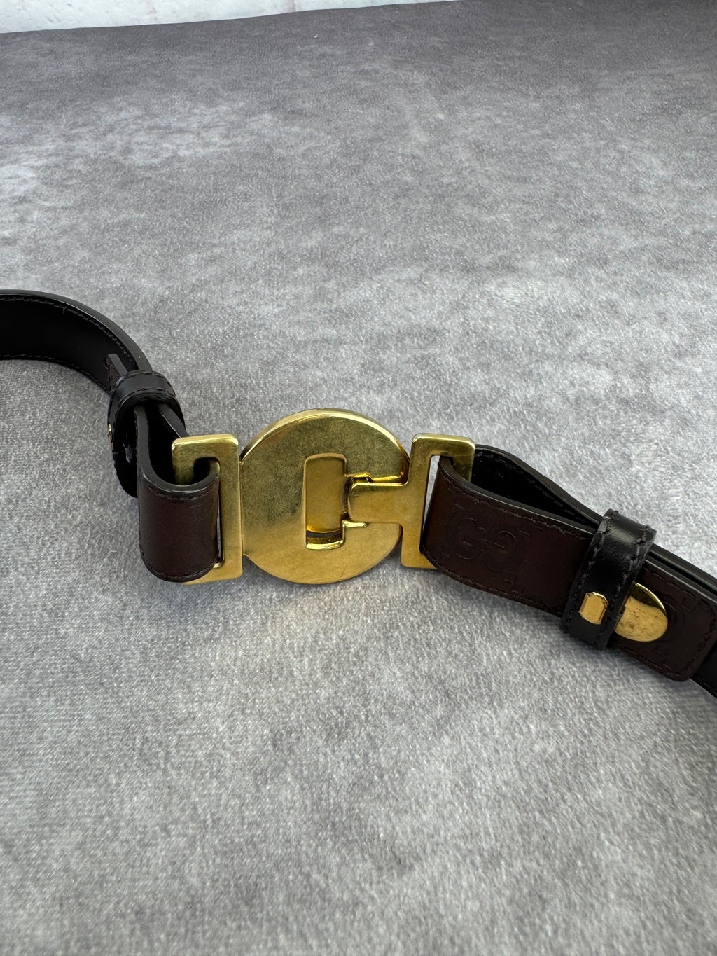 Gucci Guccissima Embossed Hysteria Crest Belt