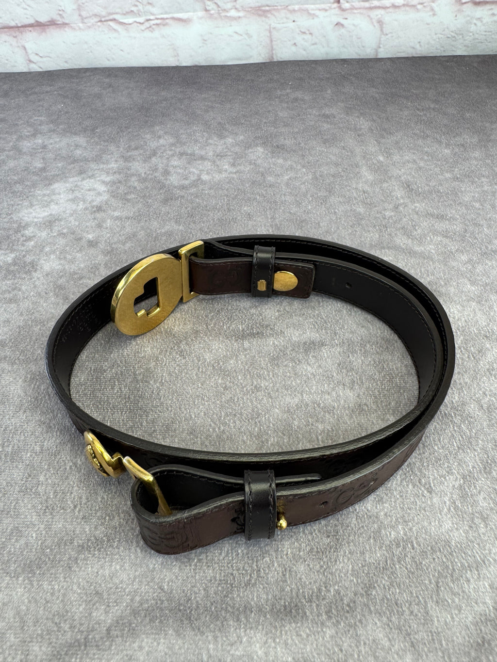 Gucci Guccissima Embossed Hysteria Crest Belt