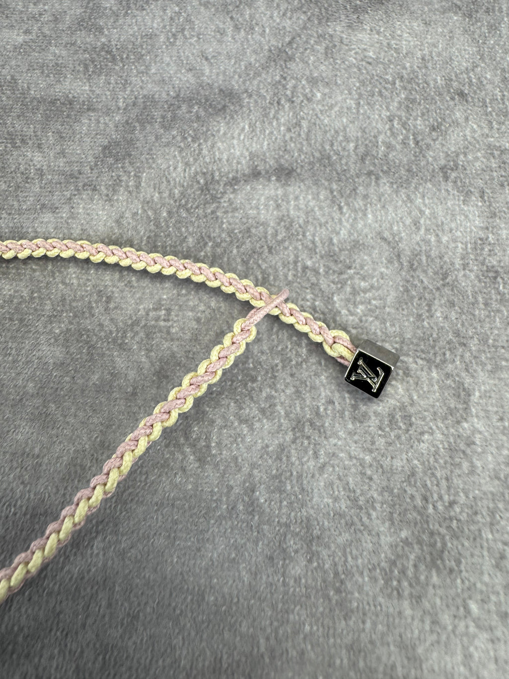 Louis Vuitton Blooming Brasserie Fleur Borsuleuru Pendant Choker