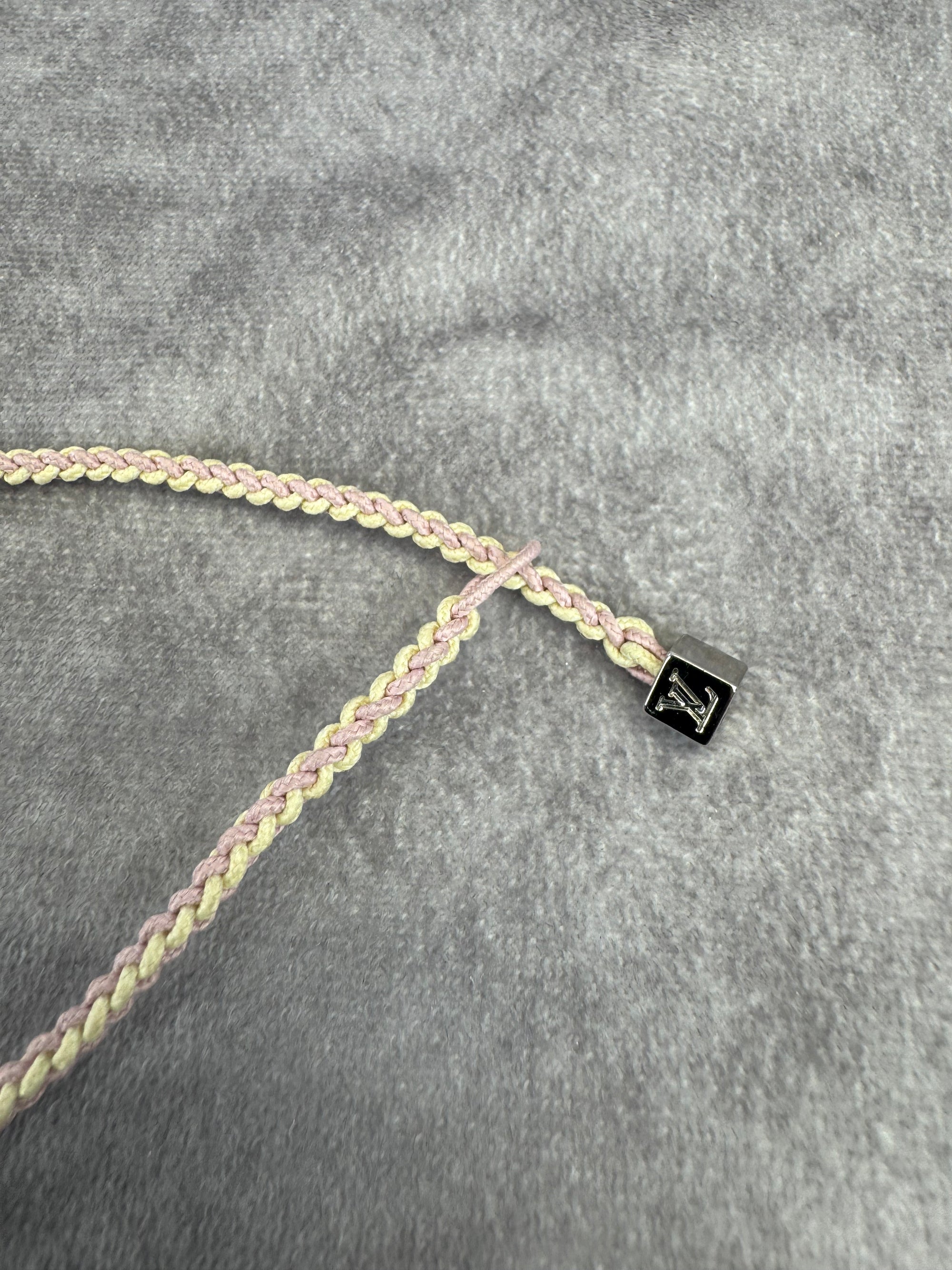 Louis Vuitton Blooming Brasserie Fleur Borsuleuru Pendant Choker