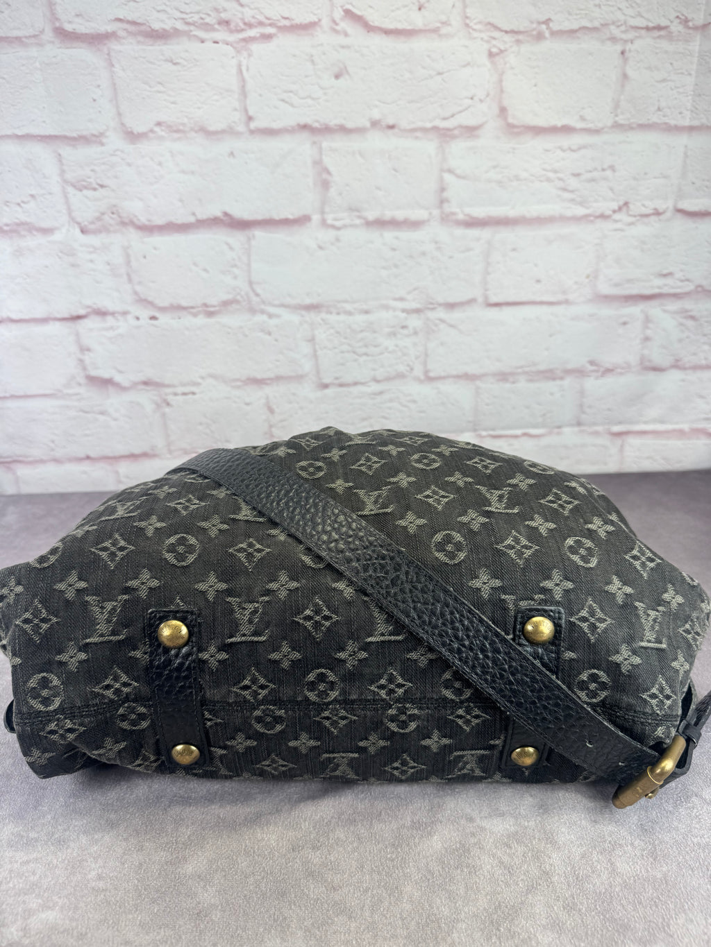 Louis Vuitton Denim Monogram Neo Cabby MM Handbag