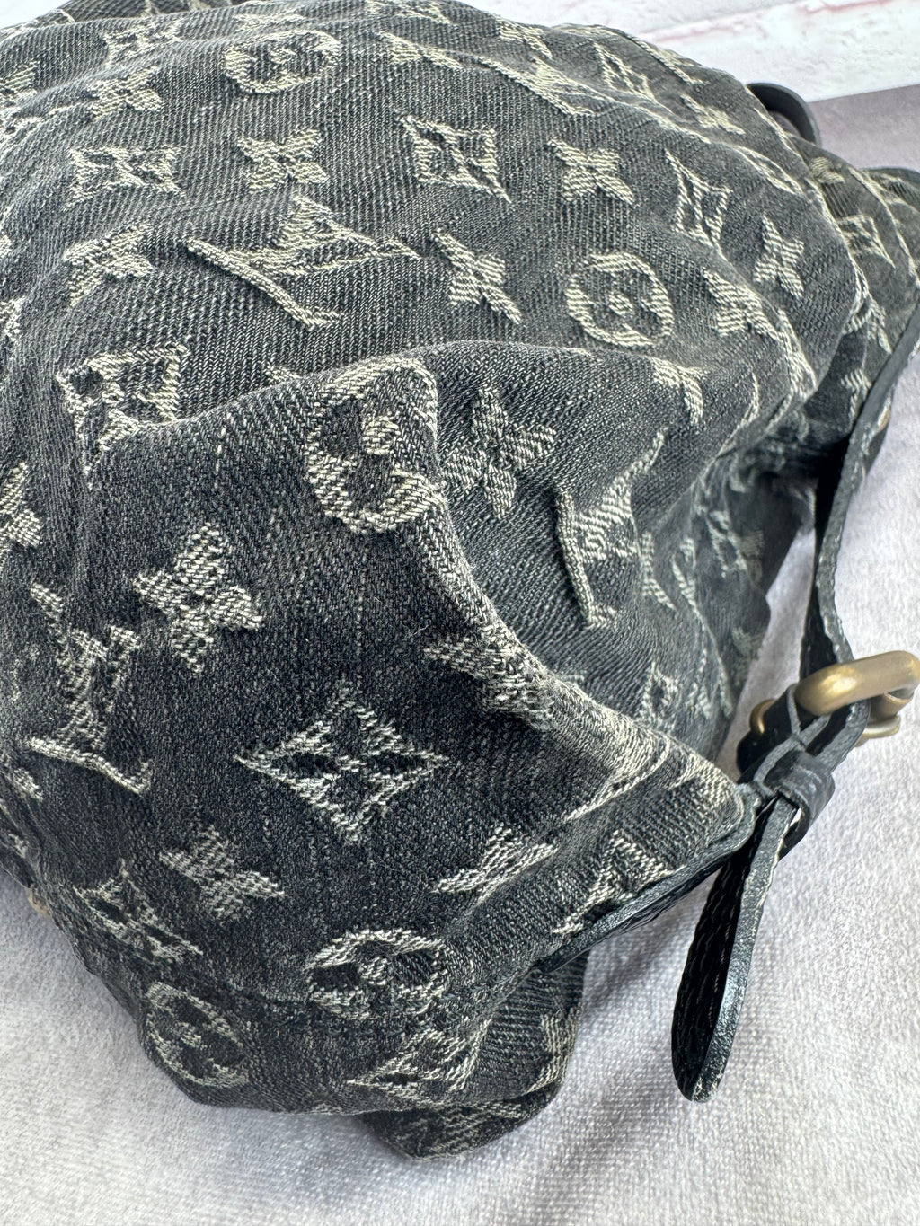 Louis Vuitton Denim Monogram Neo Cabby MM Handbag