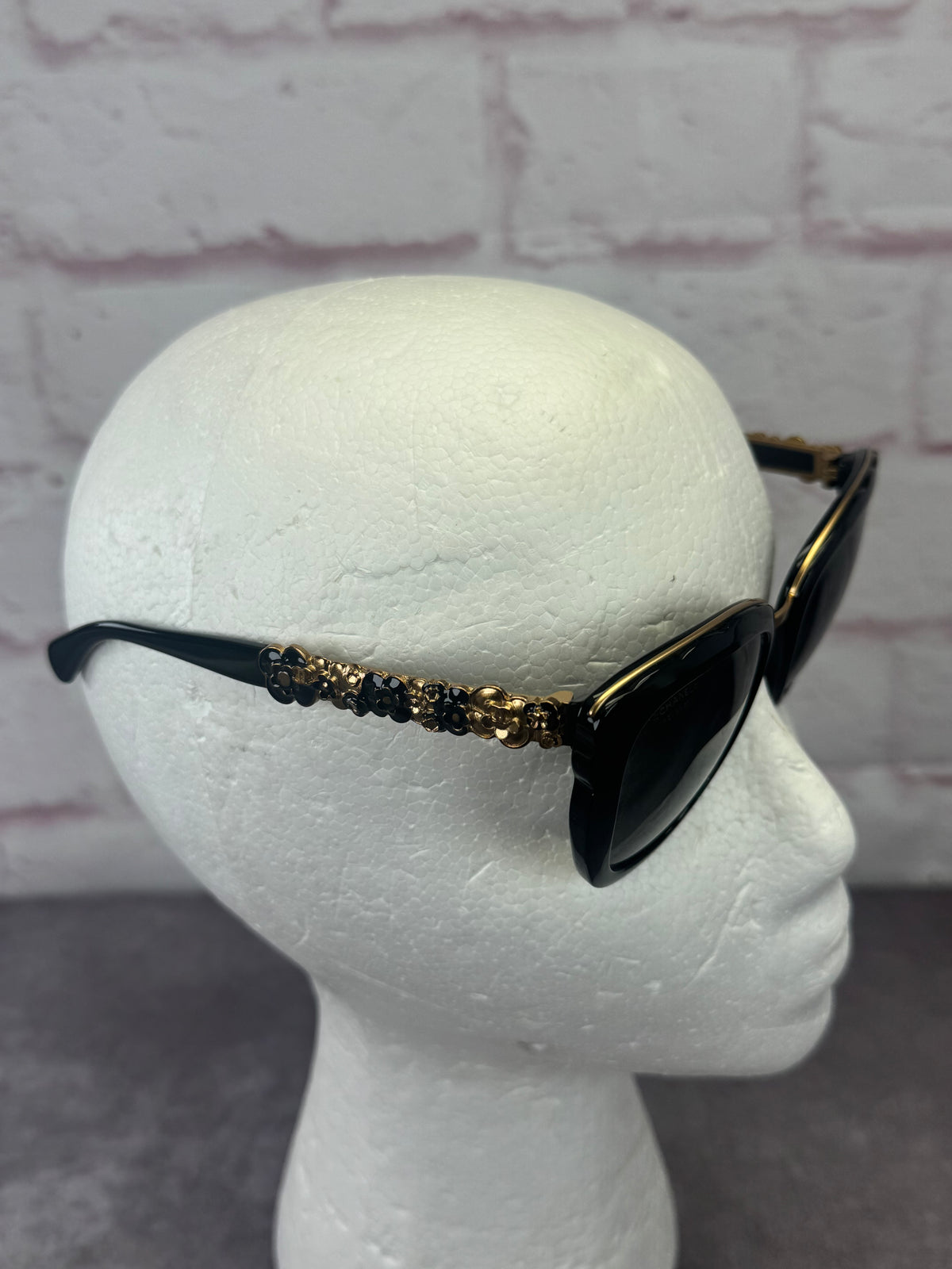 Chanel Bijoux Camelia Floral Sunglasses 5356