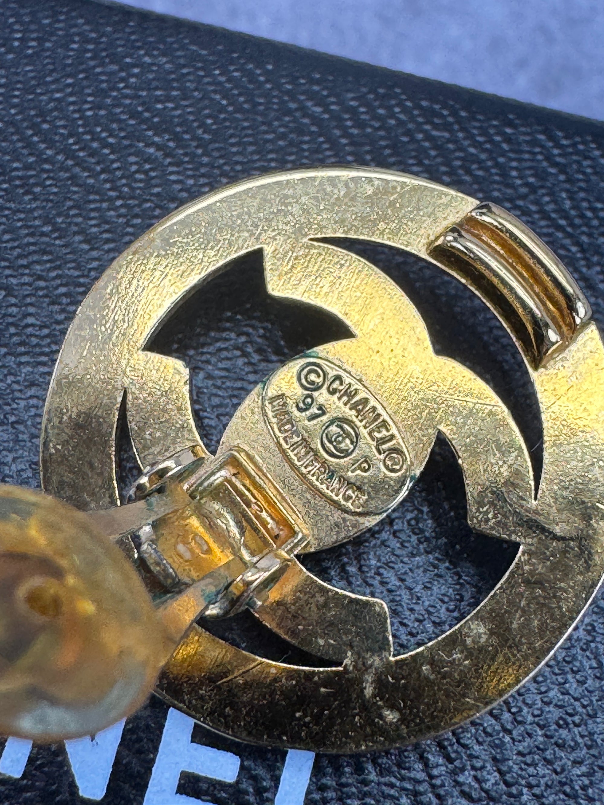 Chanel Vintage Turnlock 97P Clip-on Gold Plated Earrings