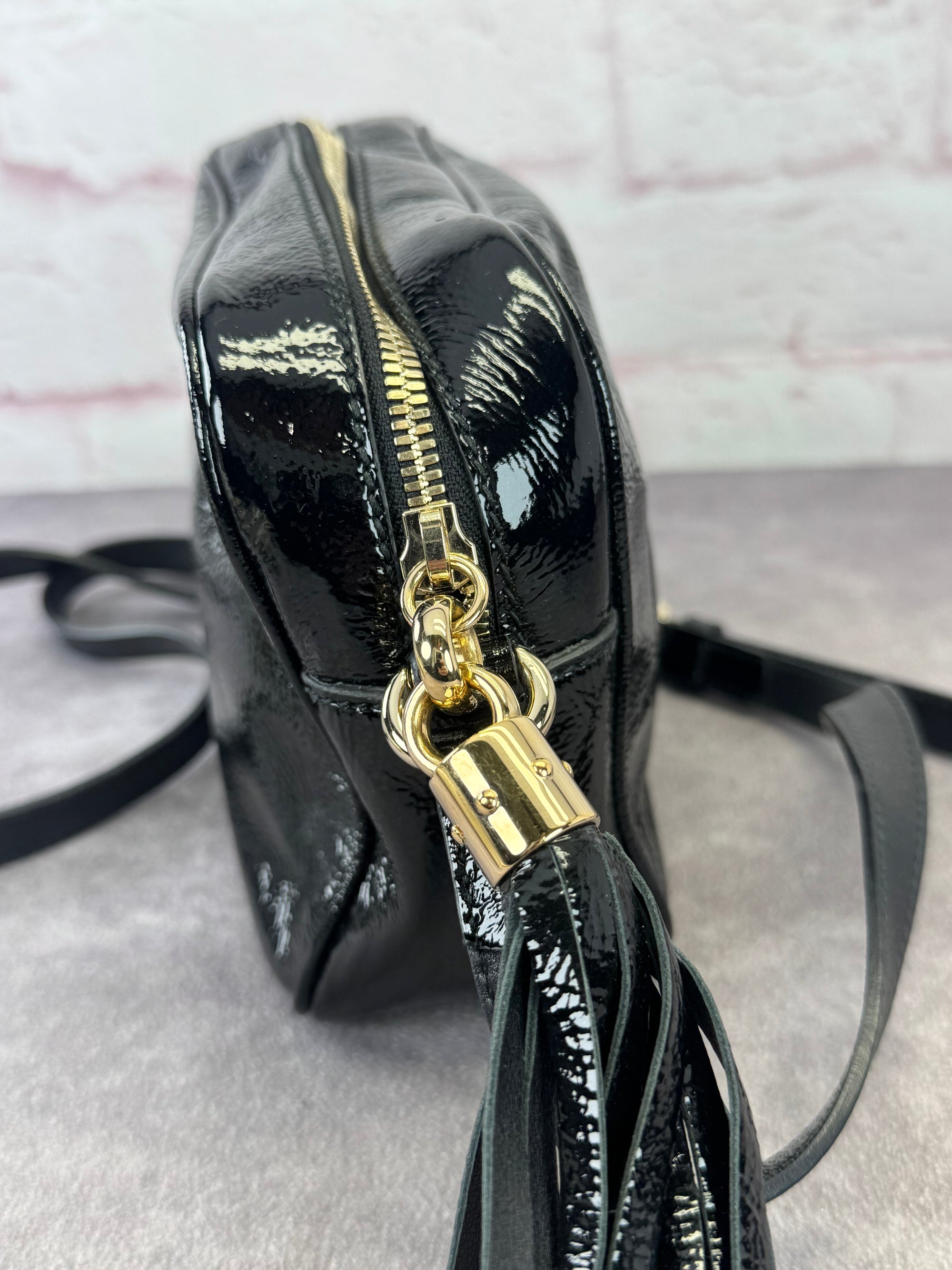 Gucci Patent Black Leather Soho Disco Camera Bag