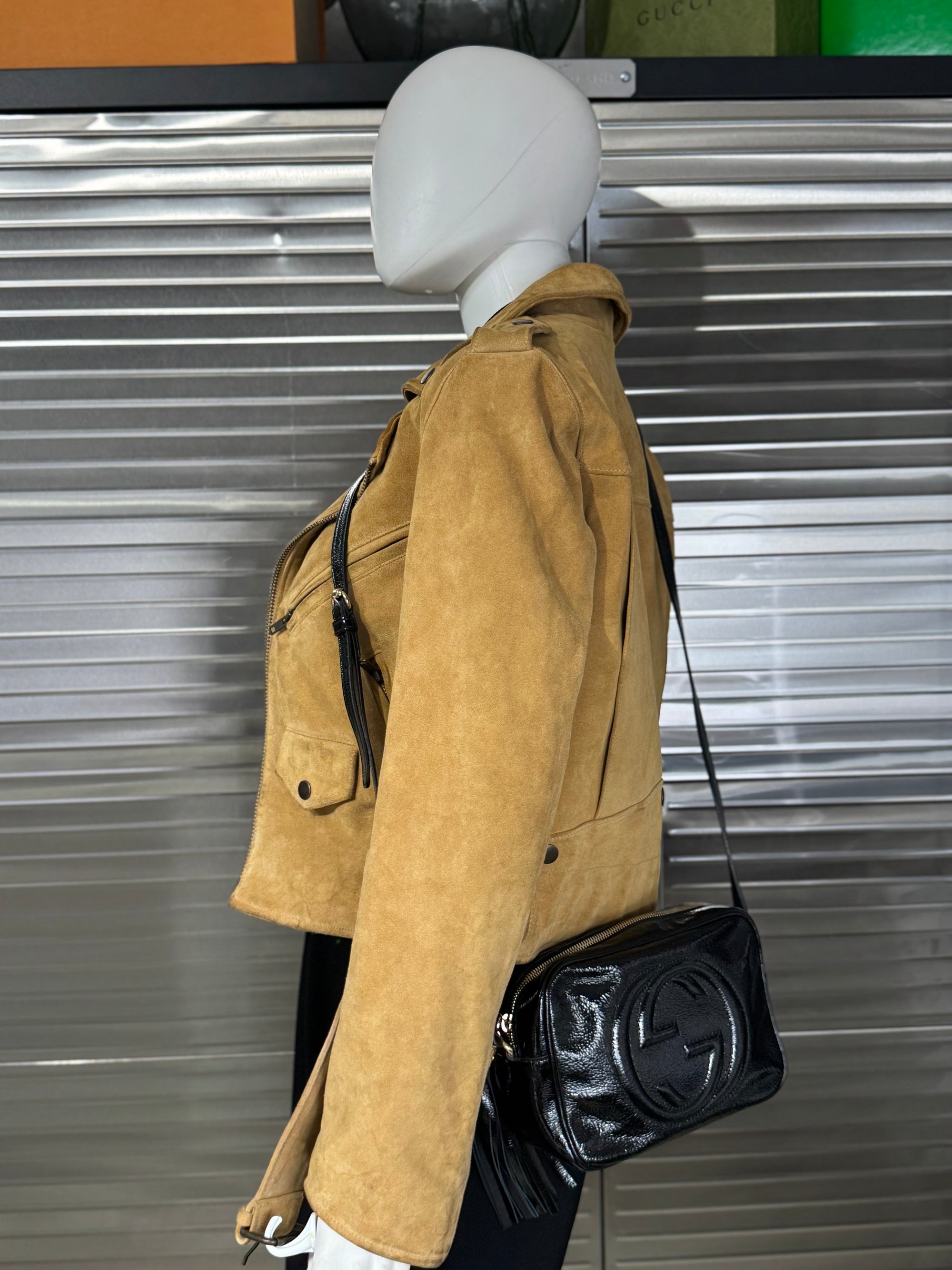 Gucci Patent Black Leather Soho Disco Camera Bag