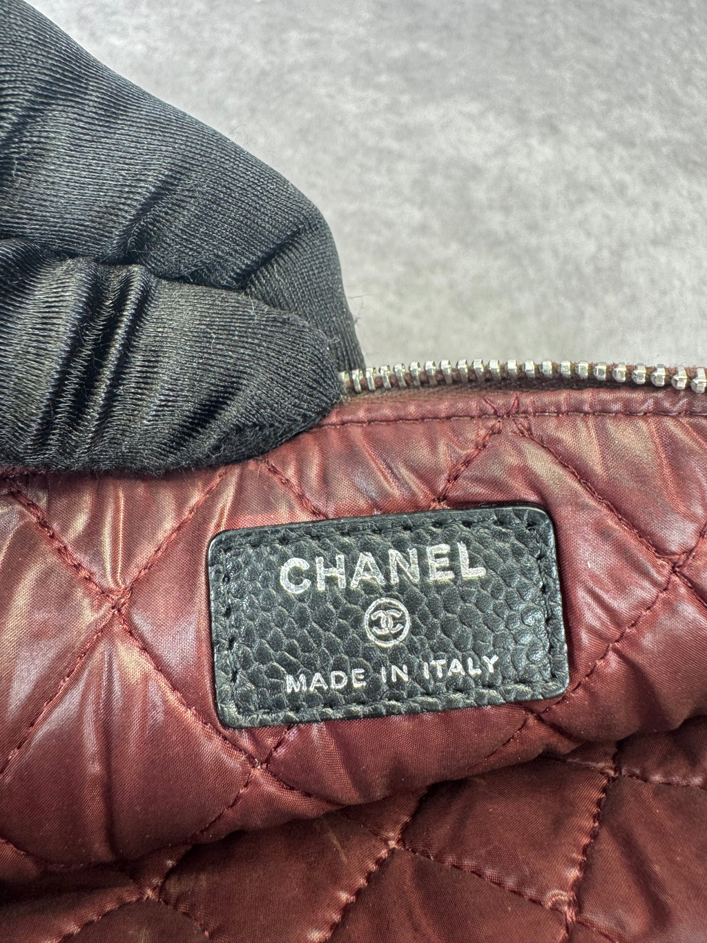 Chanel Caviar Quilted Classic O Case Medium Pouch