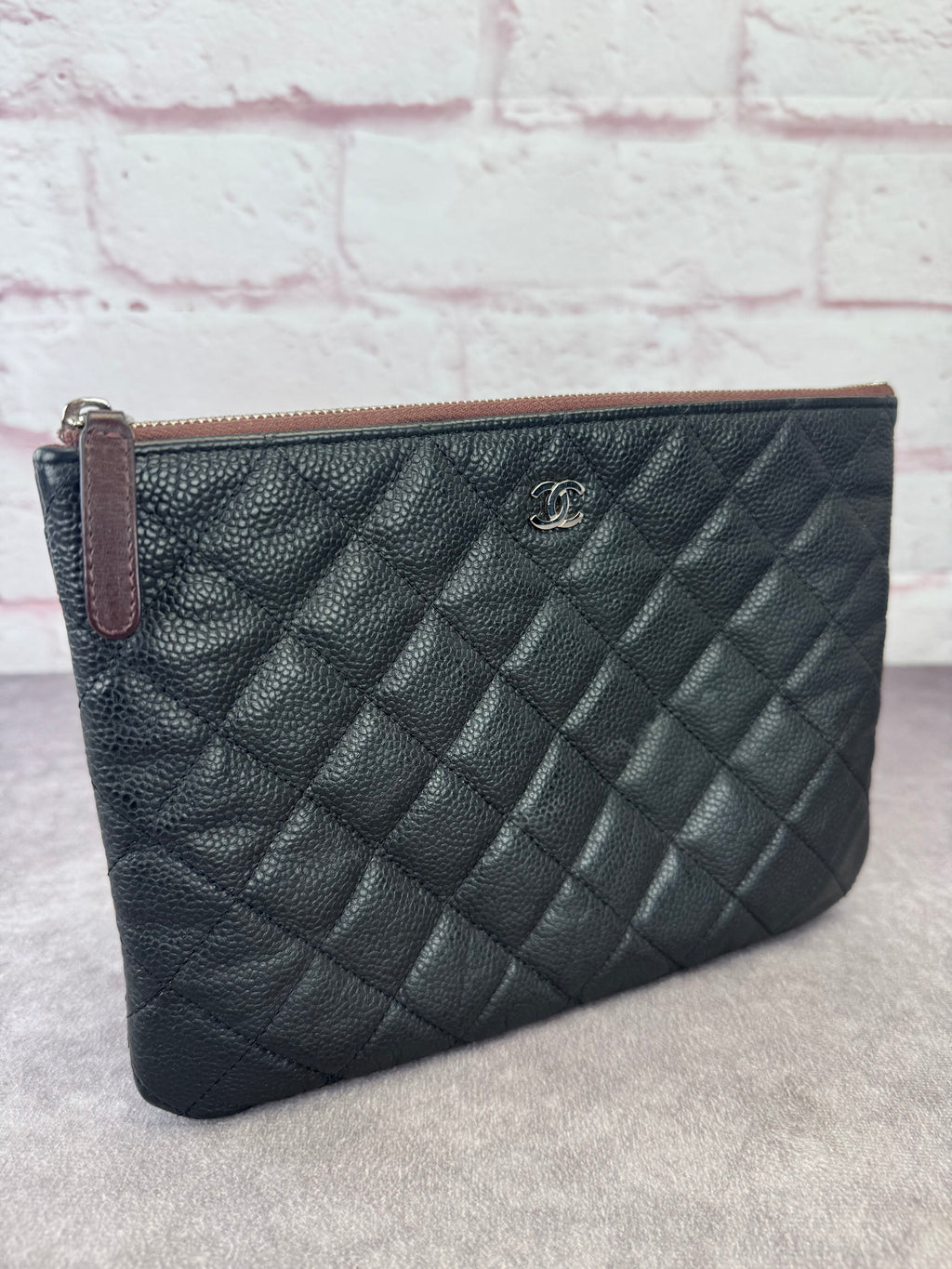 Chanel Caviar Quilted Classic O Case Medium Pouch