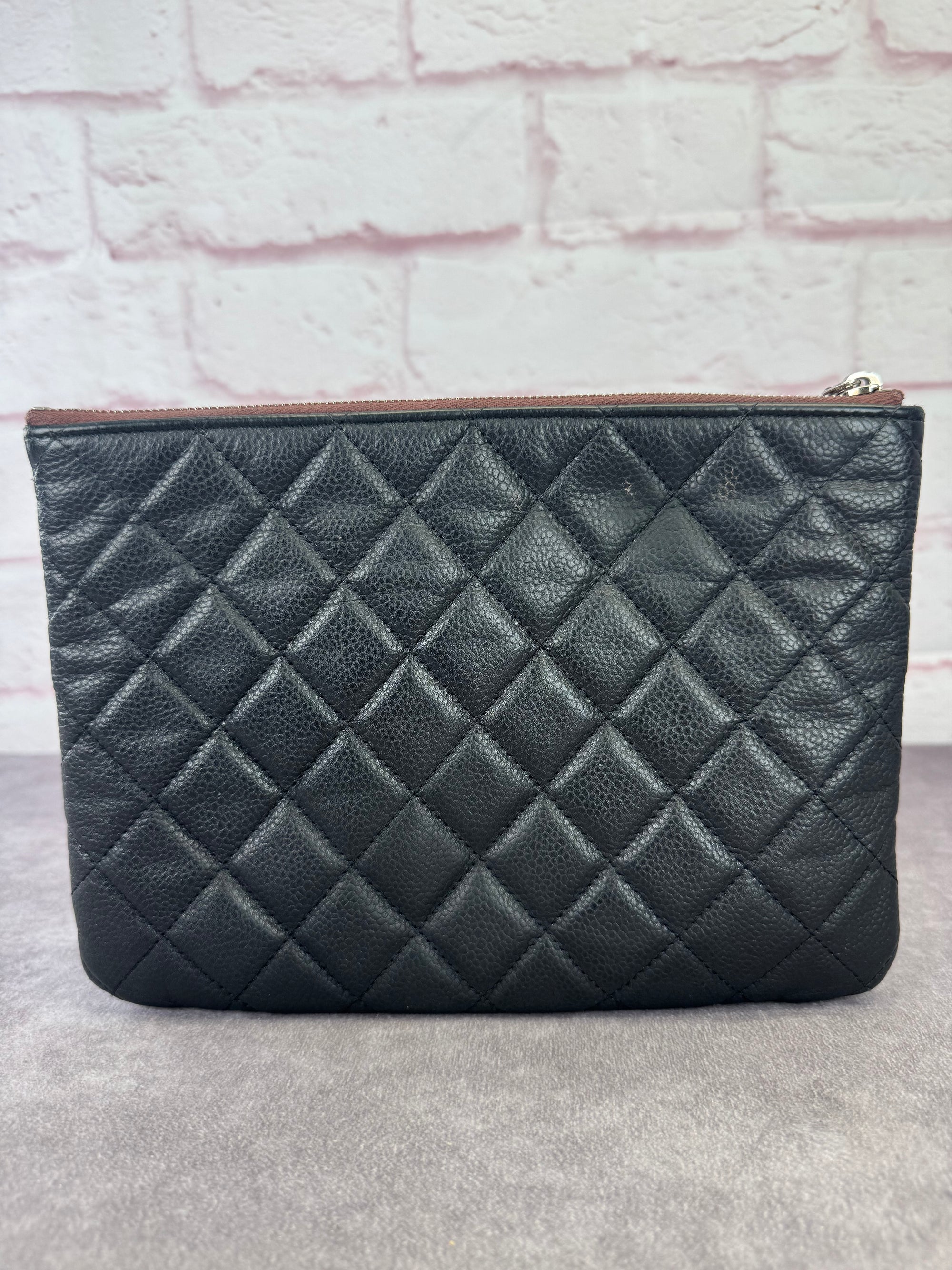 Chanel Caviar Quilted Classic O Case Medium Pouch