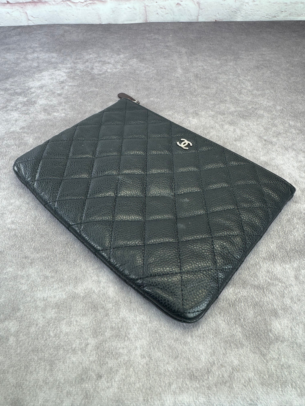 Chanel Caviar Quilted Classic O Case Medium Pouch