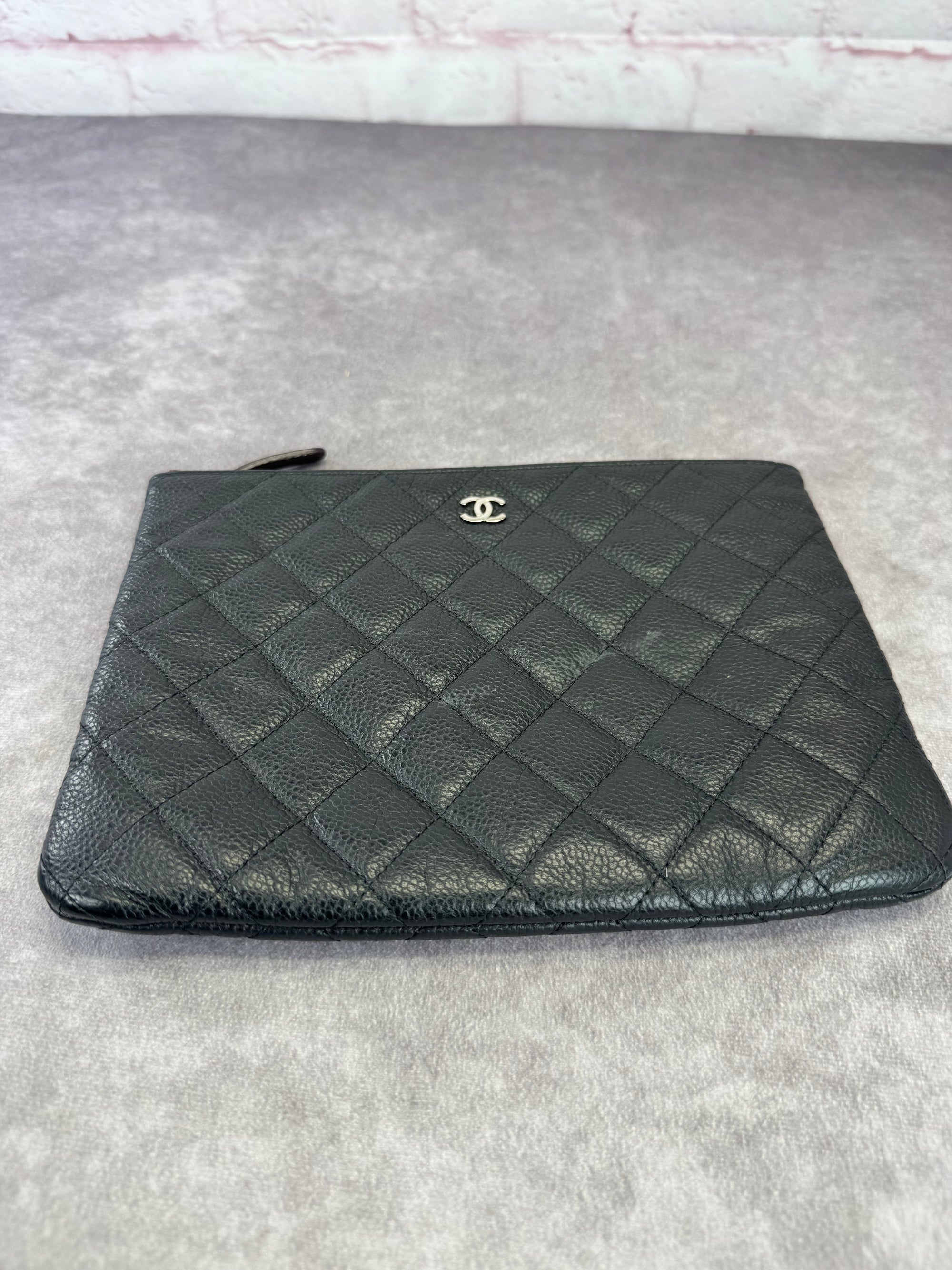 Chanel Caviar Quilted Classic O Case Medium Pouch