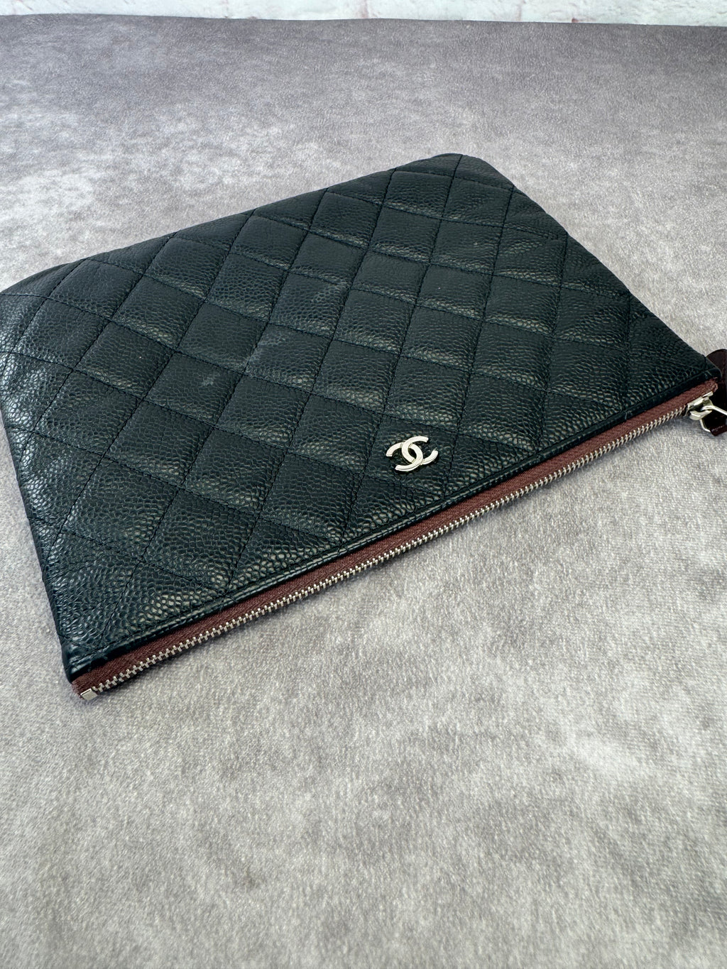 Chanel Caviar Quilted Classic O Case Medium Pouch