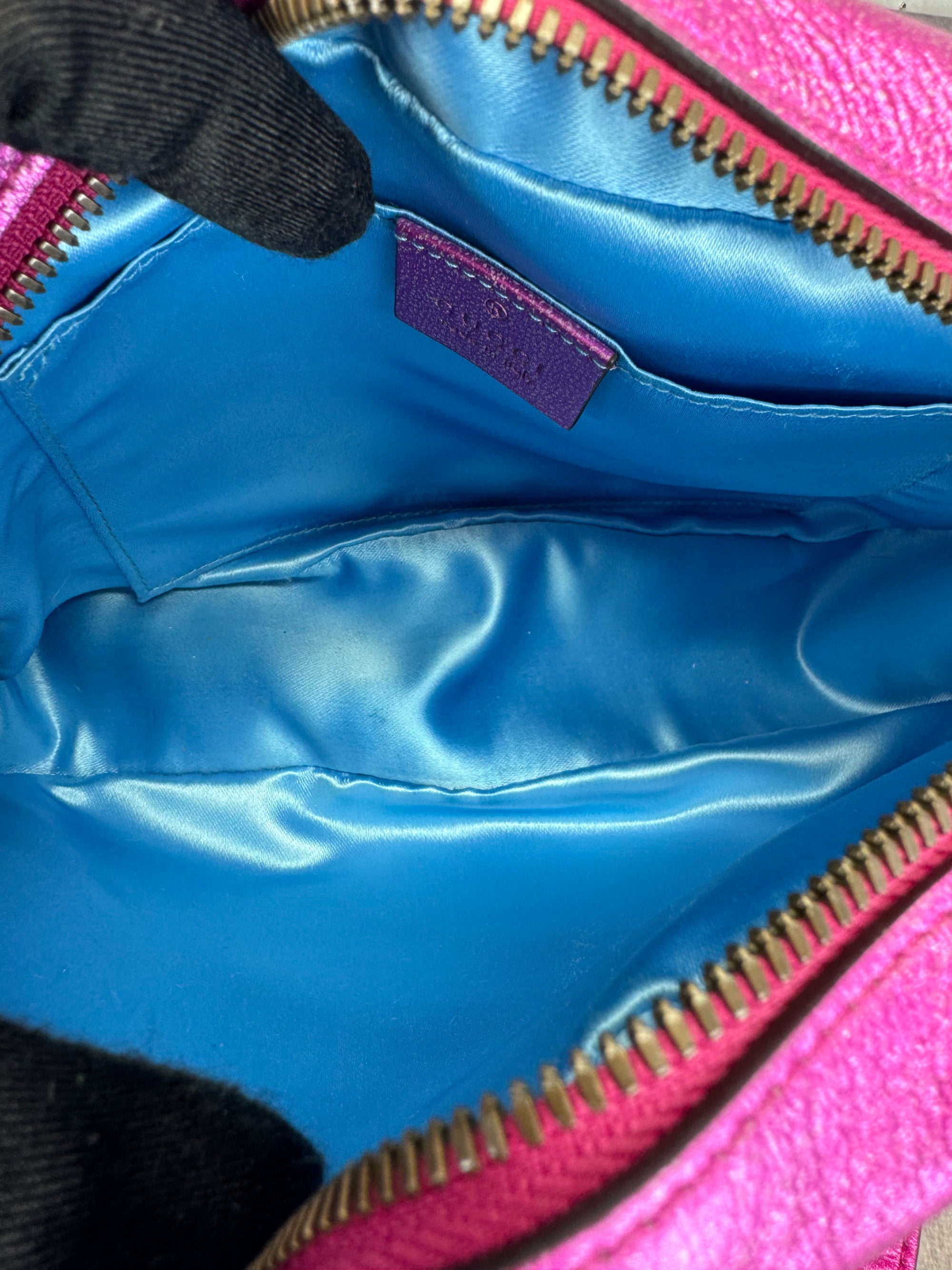 Gucci Marmont Matelasse Chevron Quilted Nappa Laminated Camera Bag