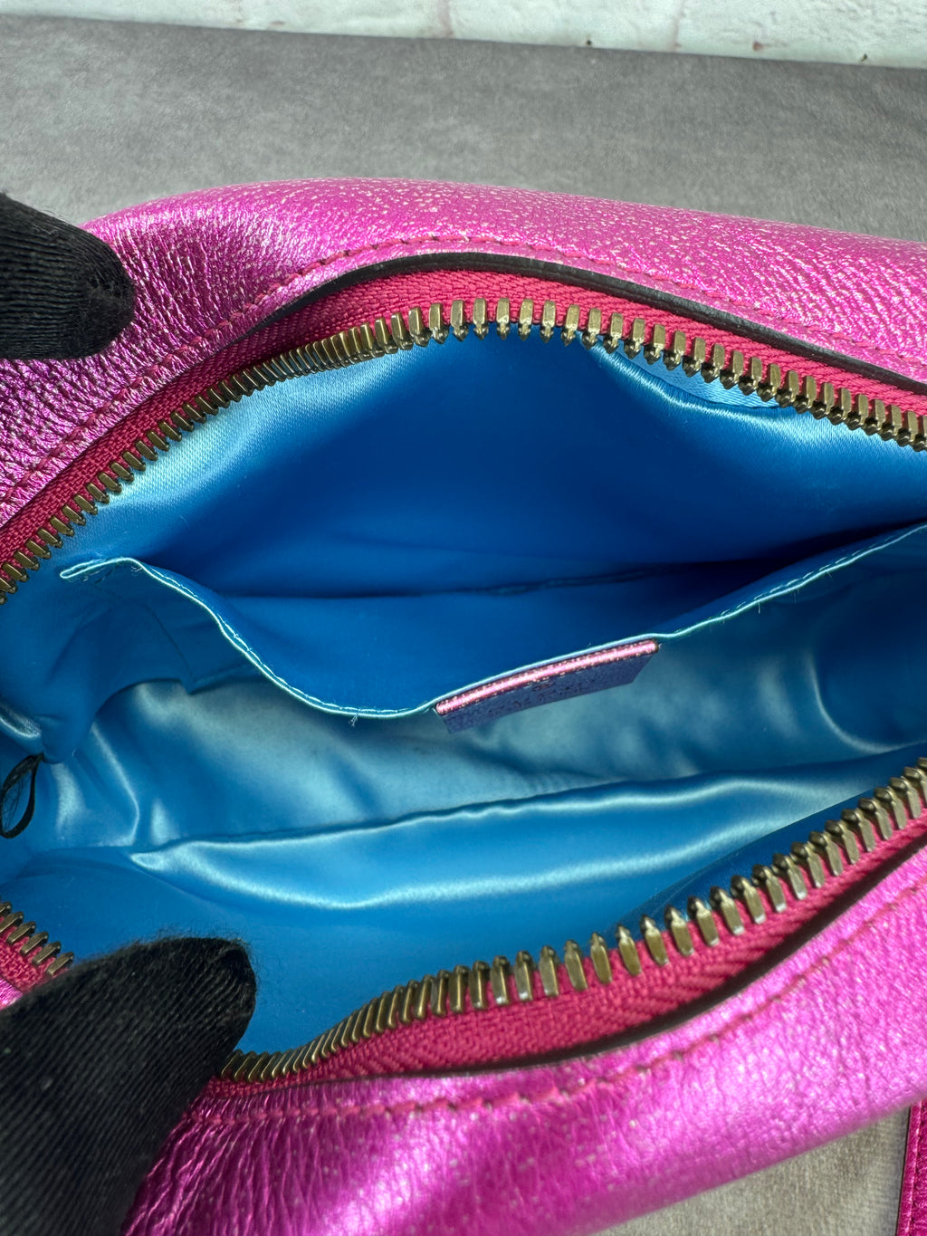 Gucci Marmont Matelasse Chevron Quilted Nappa Laminated Camera Bag