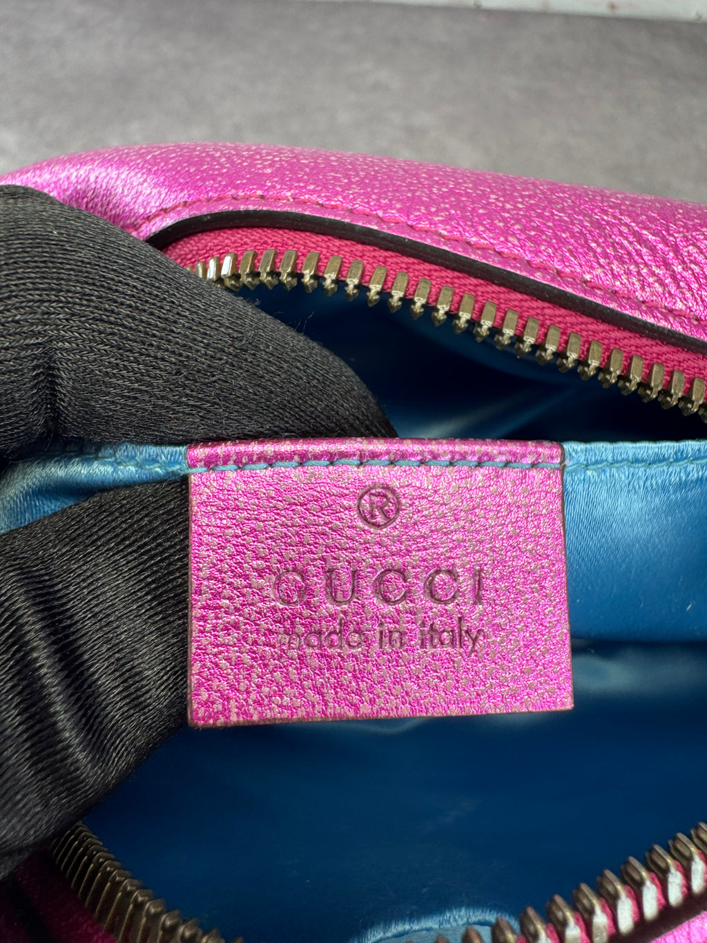 Gucci Marmont Matelasse Chevron Quilted Nappa Laminated Camera Bag