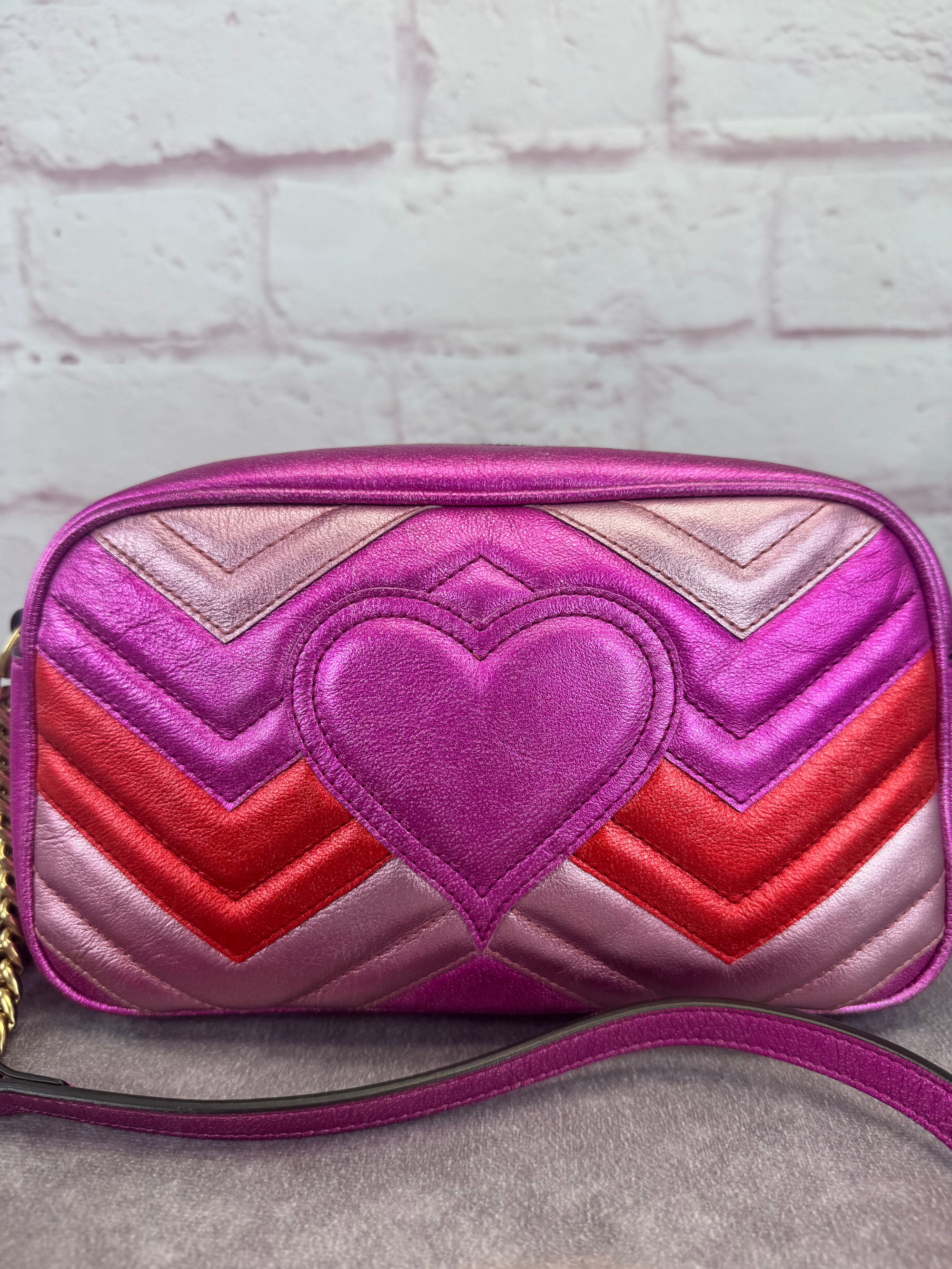 Gucci Marmont Matelasse Chevron Quilted Nappa Laminated Camera Bag