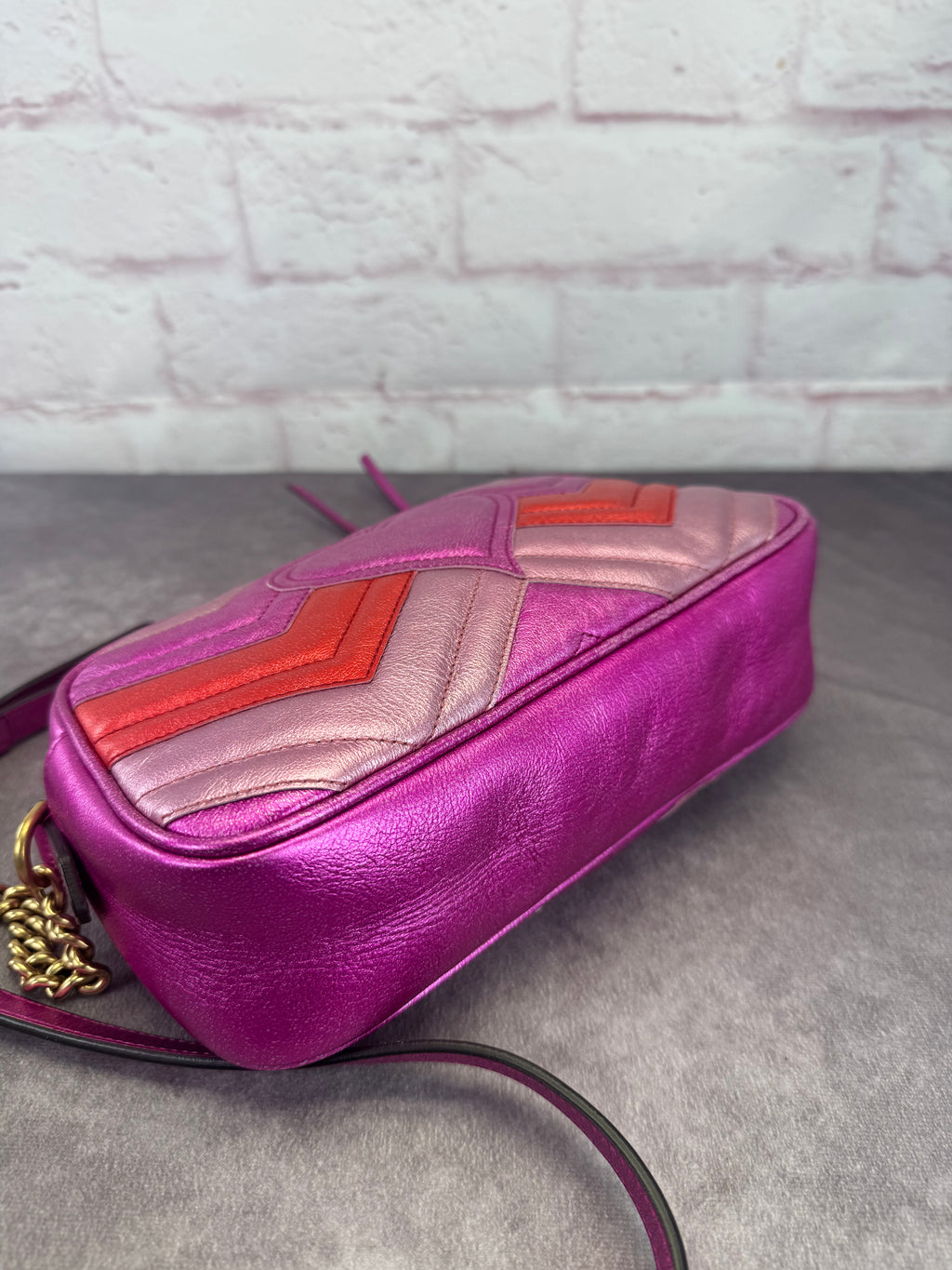 Gucci Marmont Matelasse Chevron Quilted Nappa Laminated Camera Bag