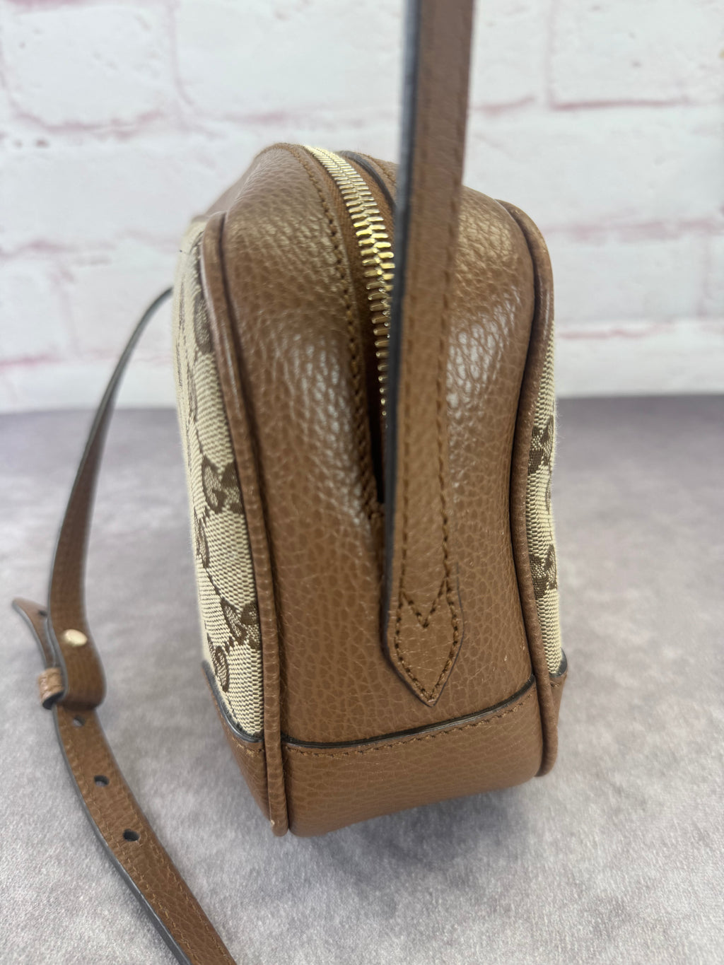 Gucci Khaki Monogram Bree Beige Tabacco Crossbody Bag