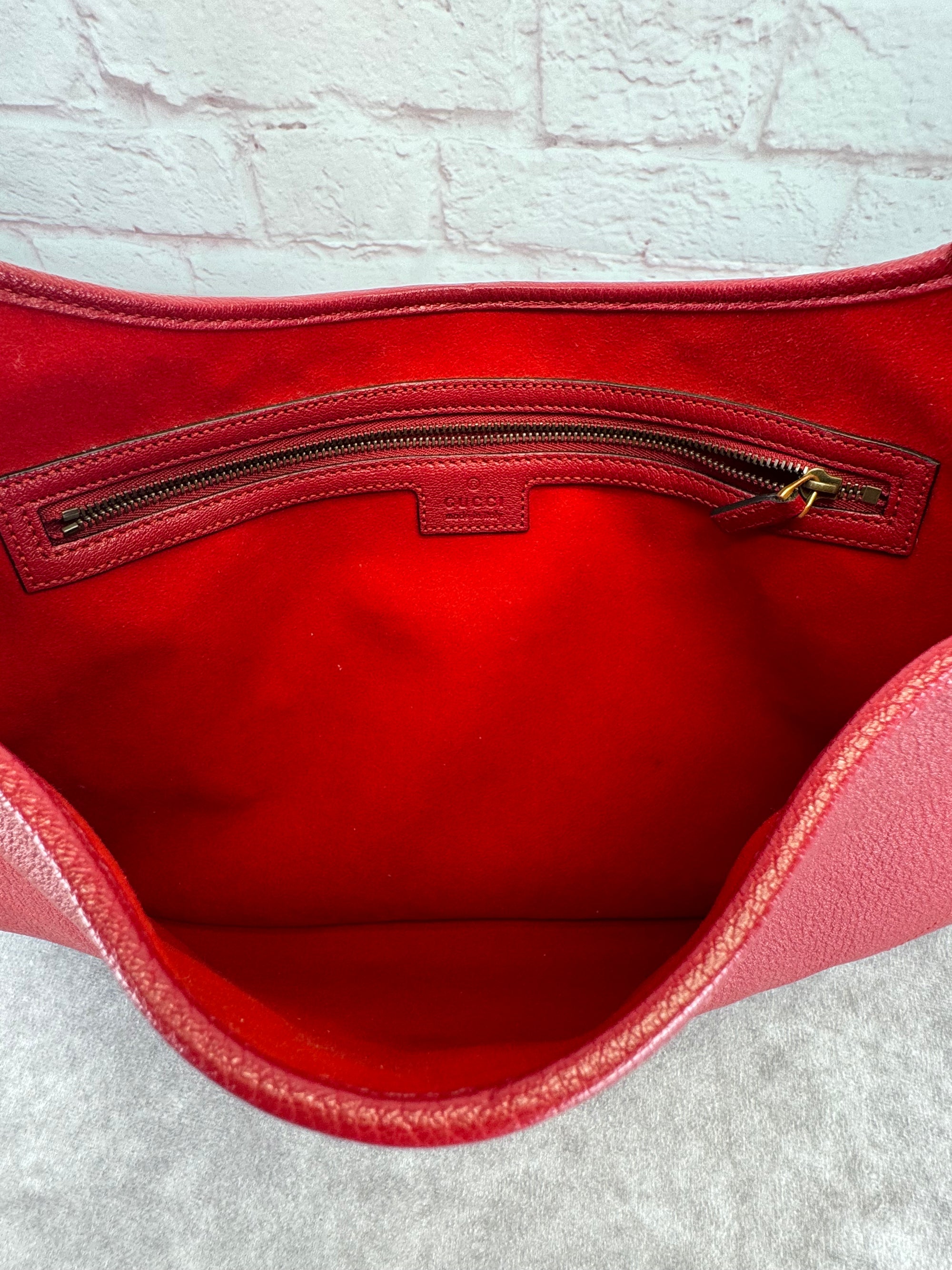 Gucci Medium Aphrodite Red Leather Shoulder Bag