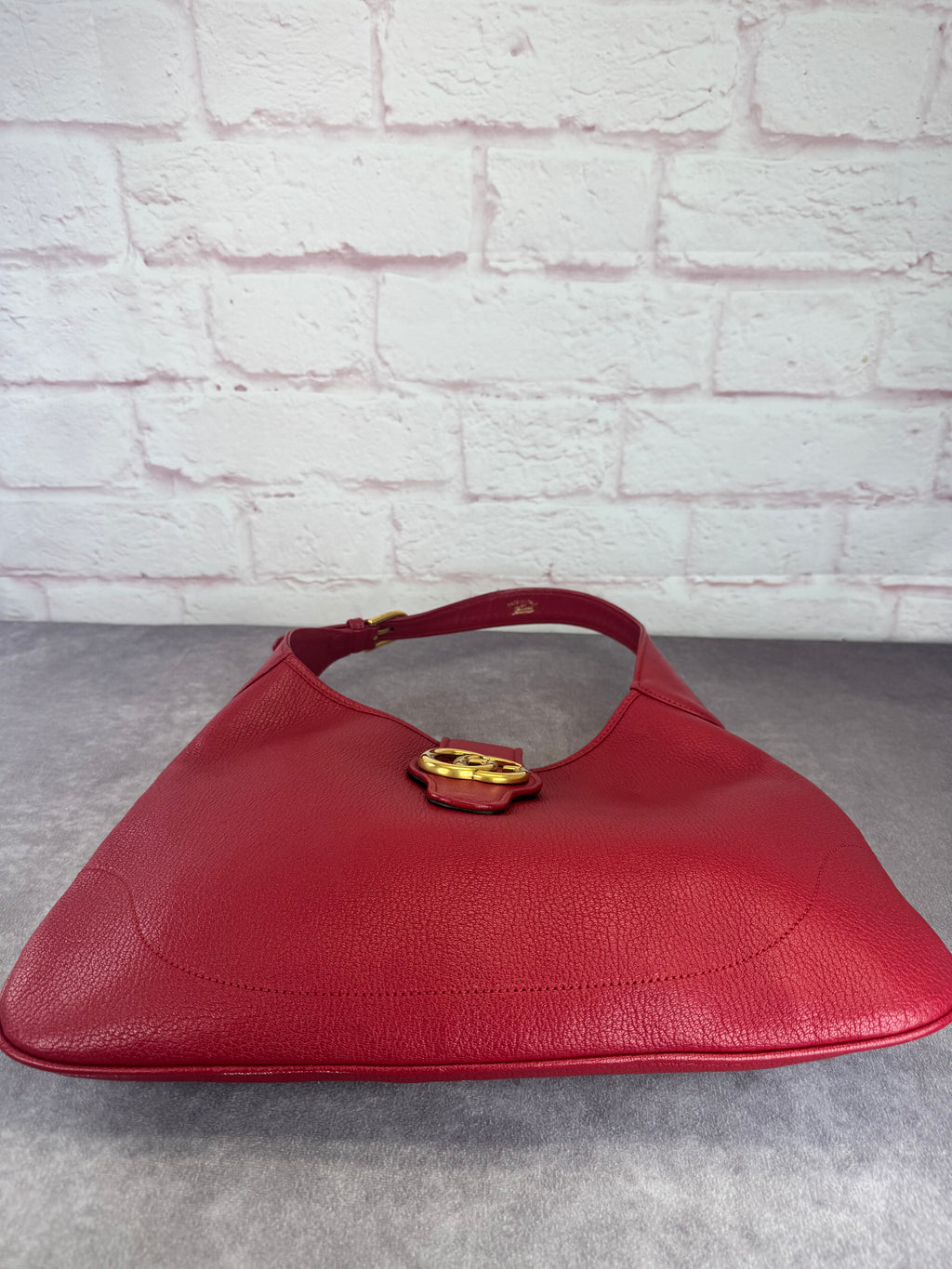 Gucci Medium Aphrodite Red Leather Shoulder Bag