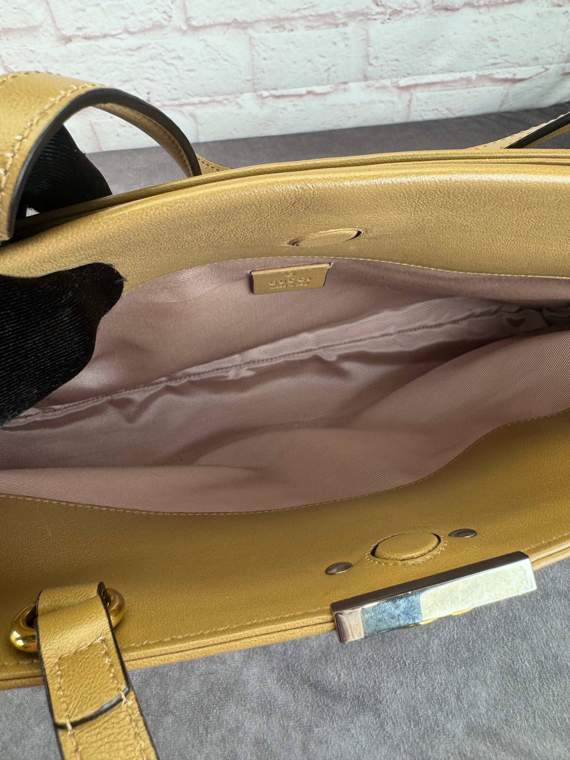 Gucci Linea Matisse Tan Leather Shoulder Bag