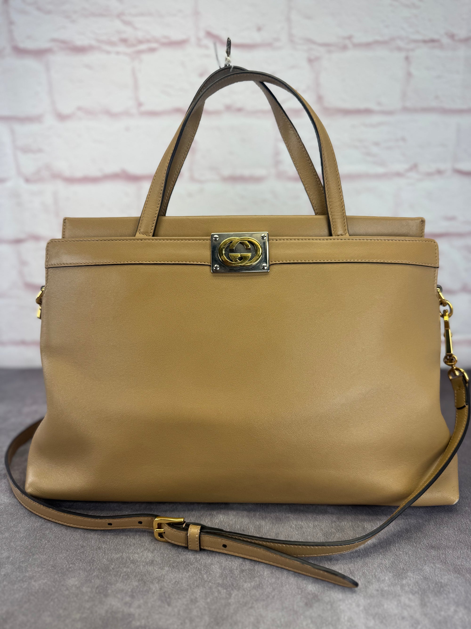 Gucci Linea Matisse Tan Leather Shoulder Bag