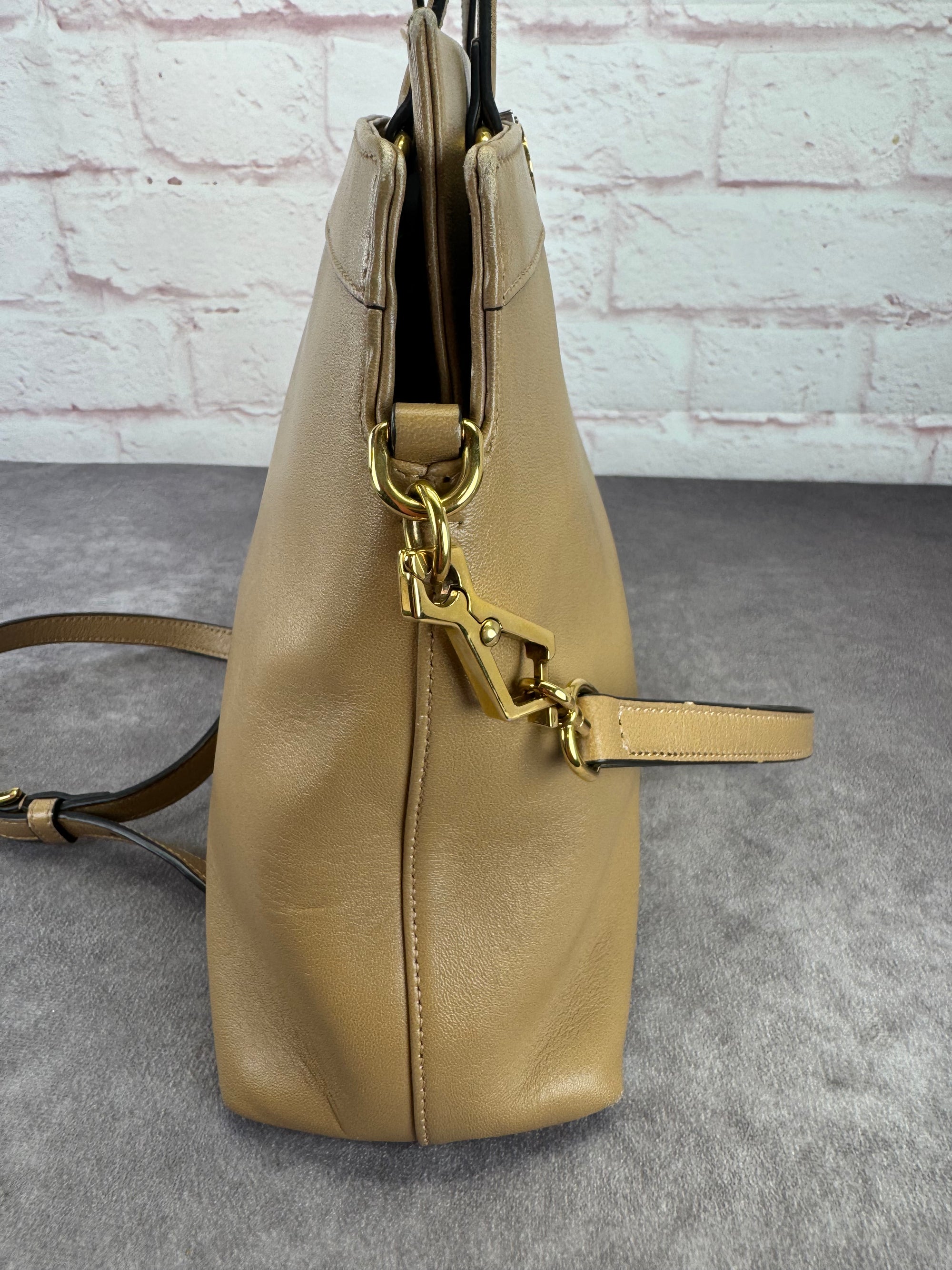 Gucci Linea Matisse Tan Leather Shoulder Bag