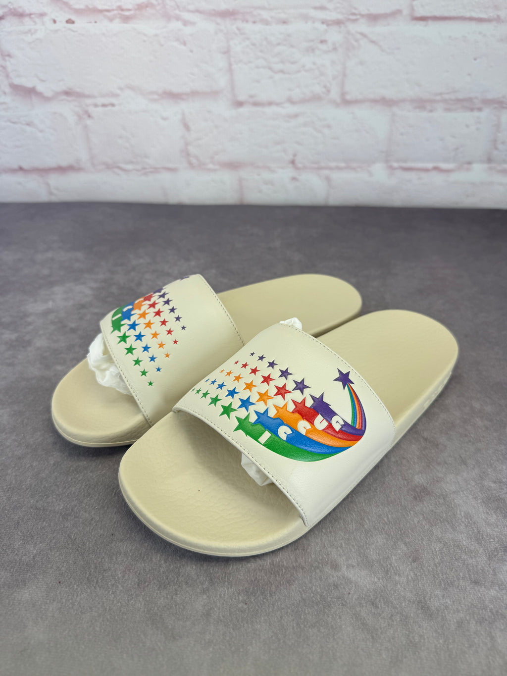 Gucci New Rainbow Pursuit Slide Sandals 38 Mystic White