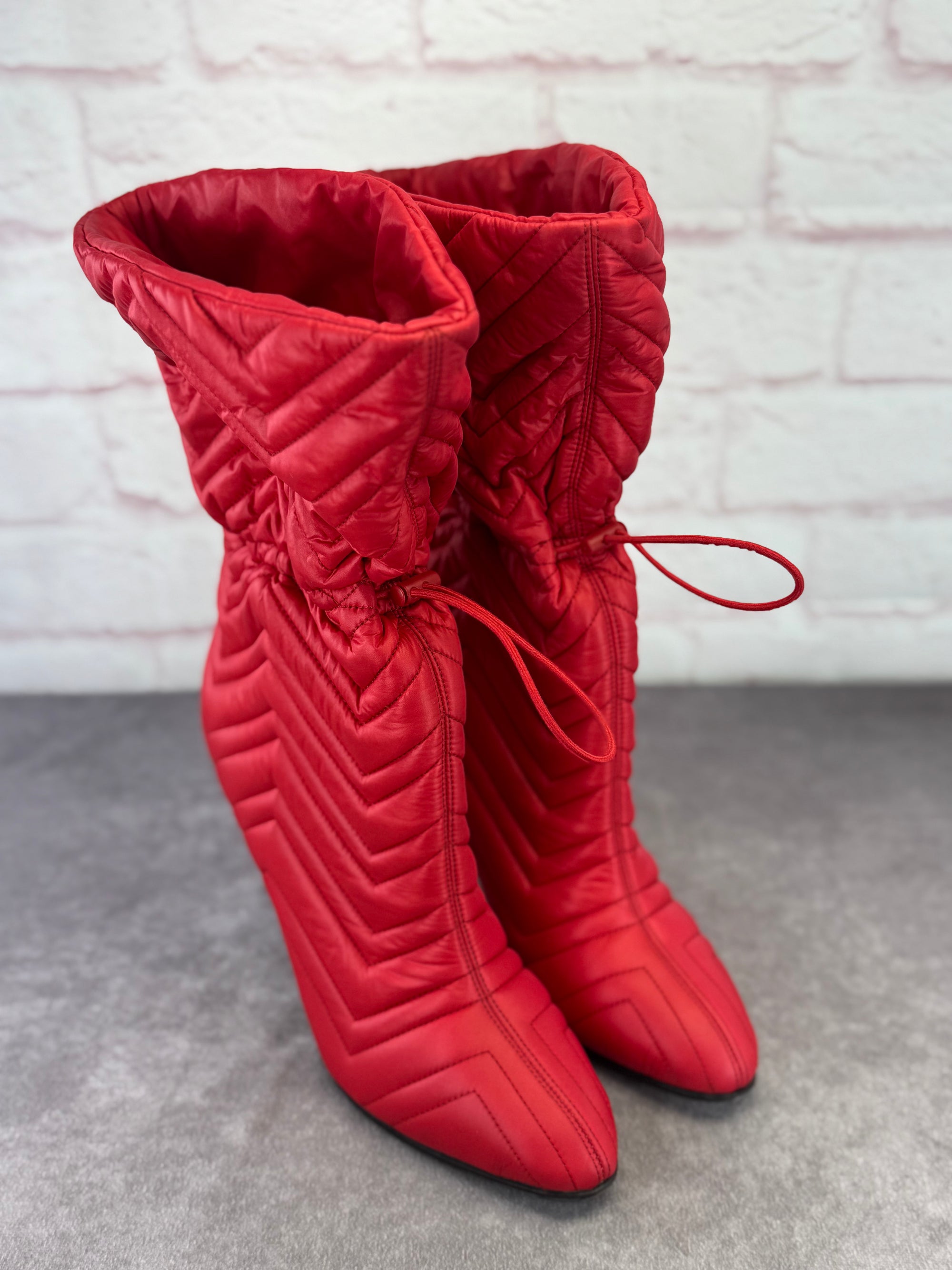 Gucci GG Matelasse Slouchy 95mm Quilted Nylon Heeled Boots 42