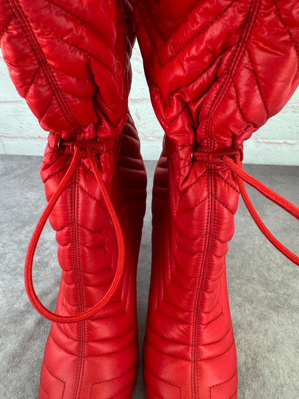 Gucci GG Matelasse Slouchy 95mm Quilted Nylon Heeled Boots 42