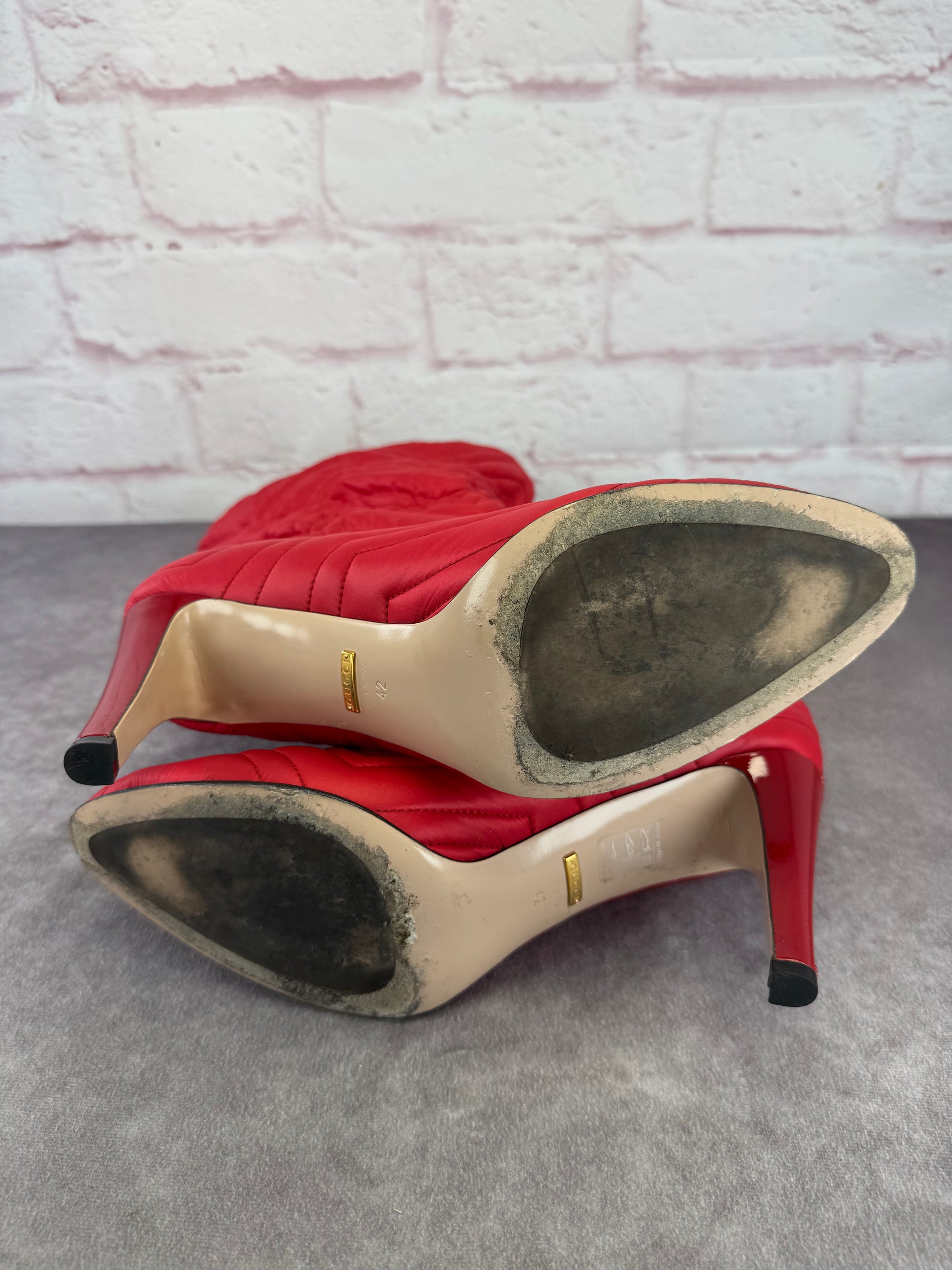 Gucci GG Matelasse Slouchy 95mm Quilted Nylon Heeled Boots 42