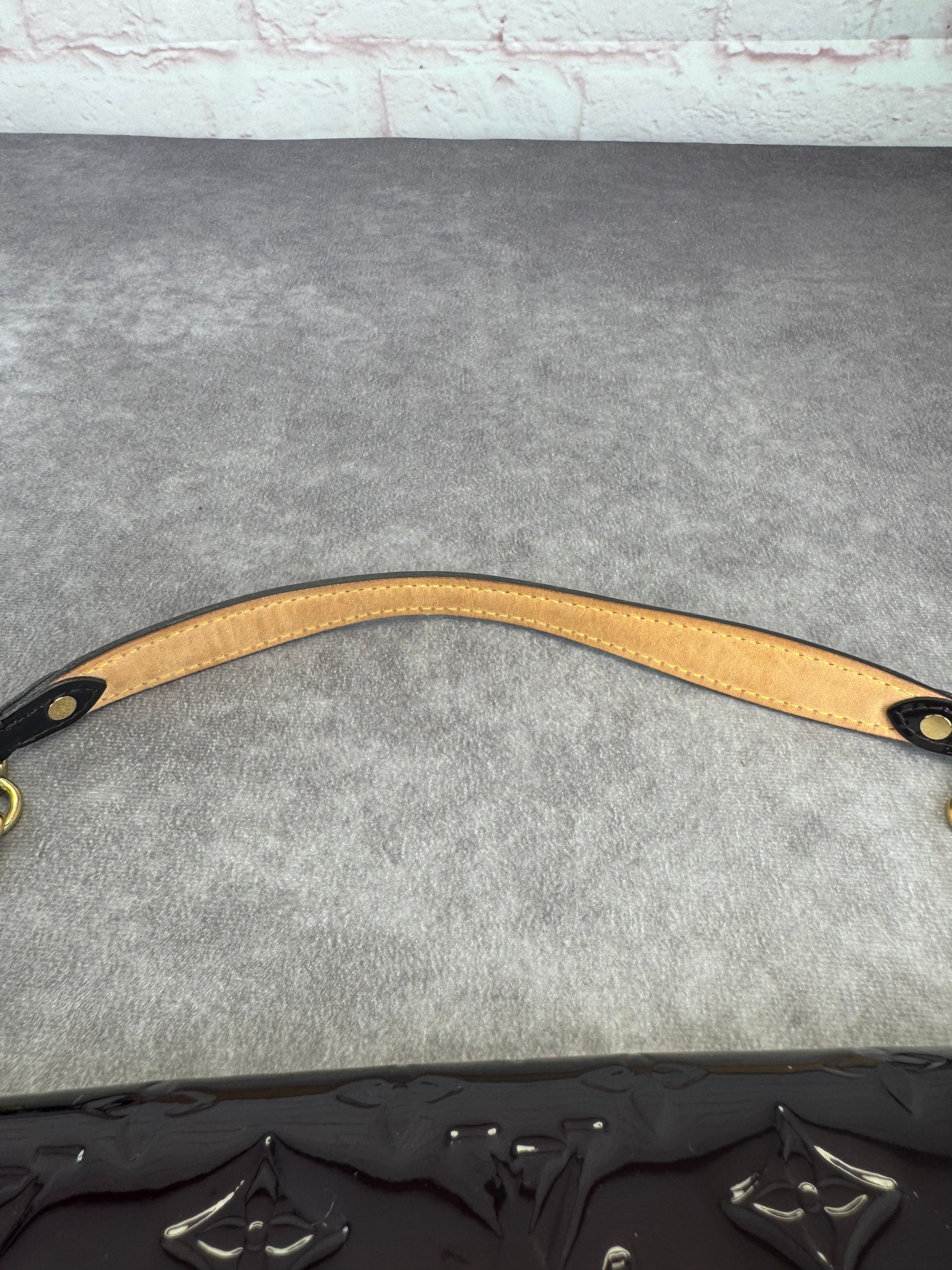 Louis Vuitton Vernis Amarante Sunset Shoulder Bag