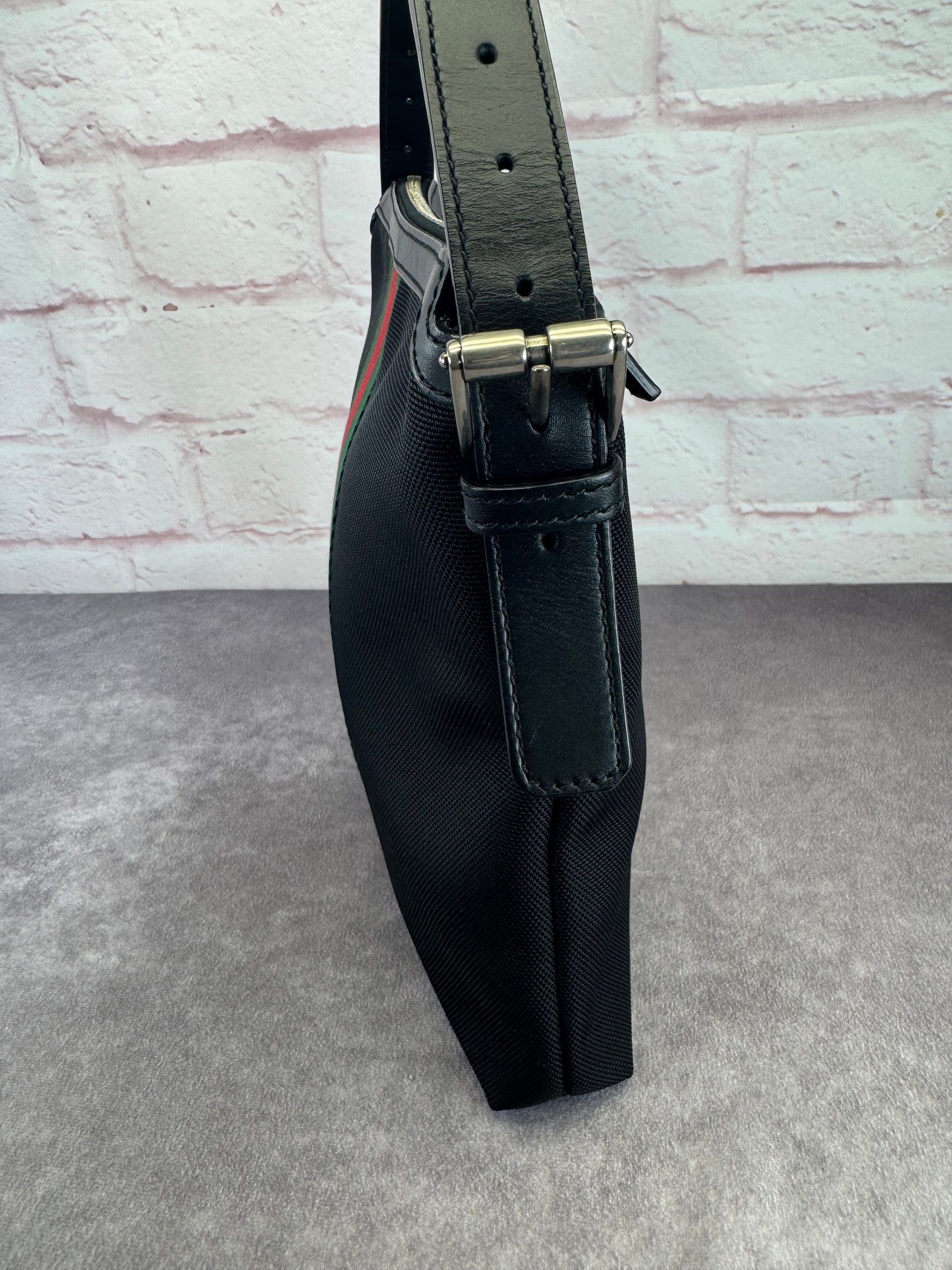 Gucci Sherry Line Techno Canvas Web Messenger Unisex Bag