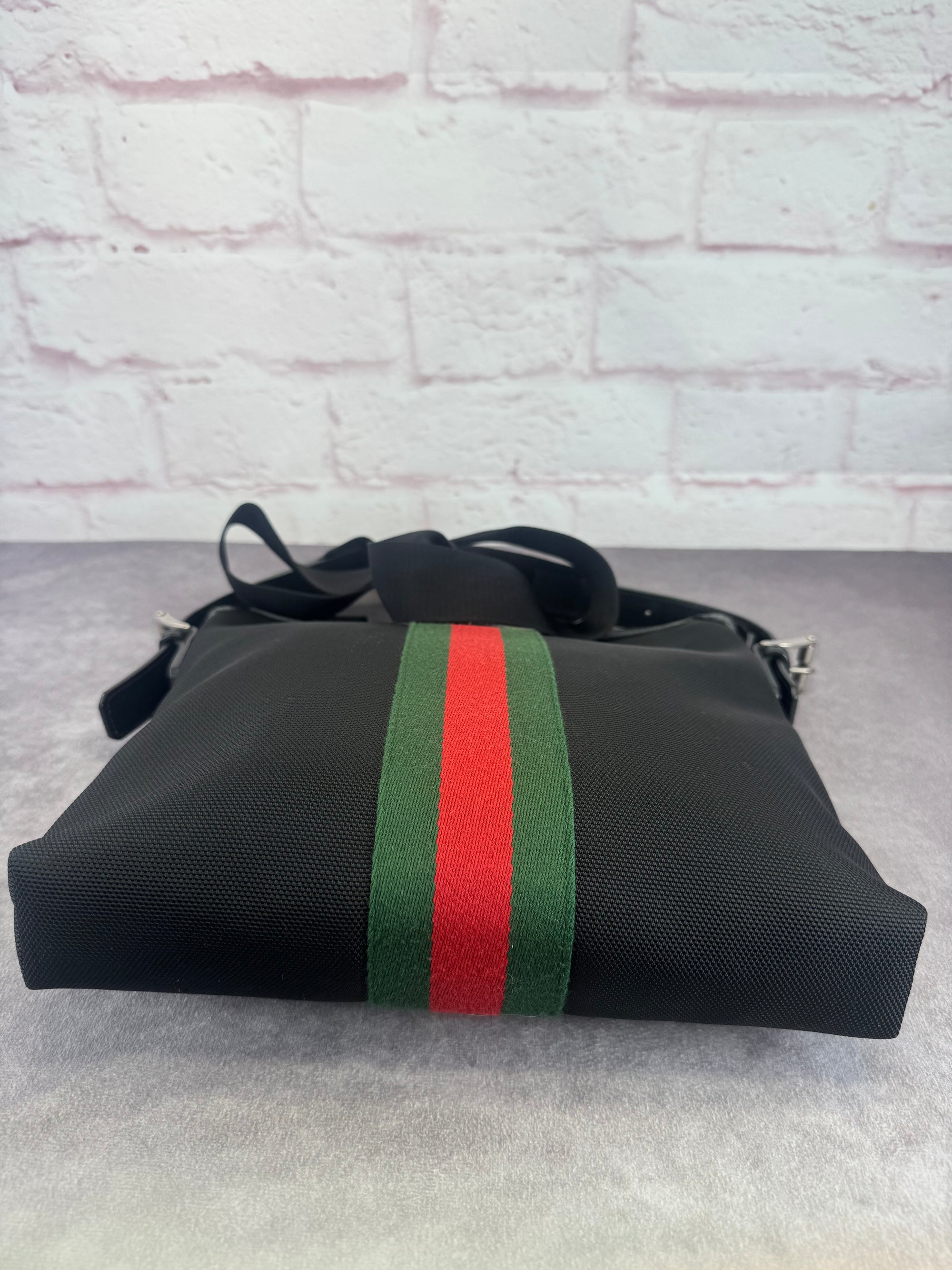 Gucci Sherry Line Techno Canvas Web Messenger Unisex Bag